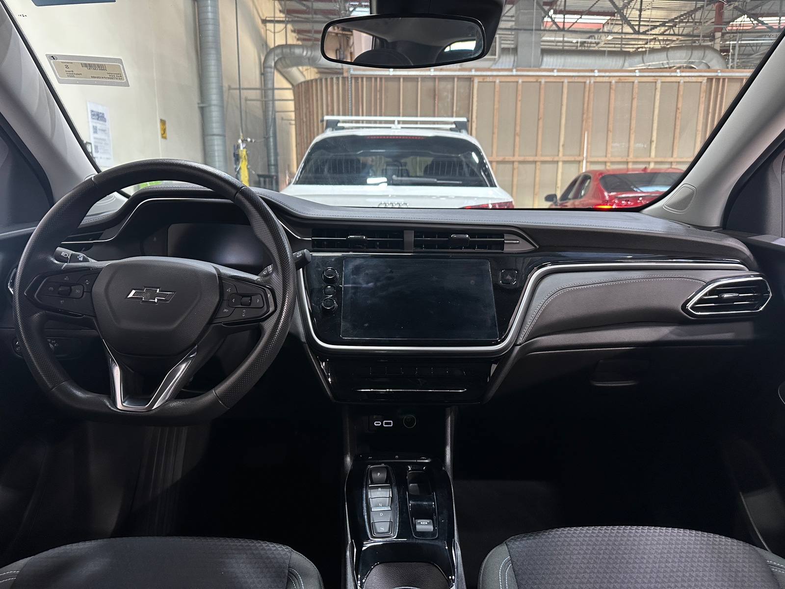 Thumbnail: 2023 Chevrolet Bolt EUV - 3