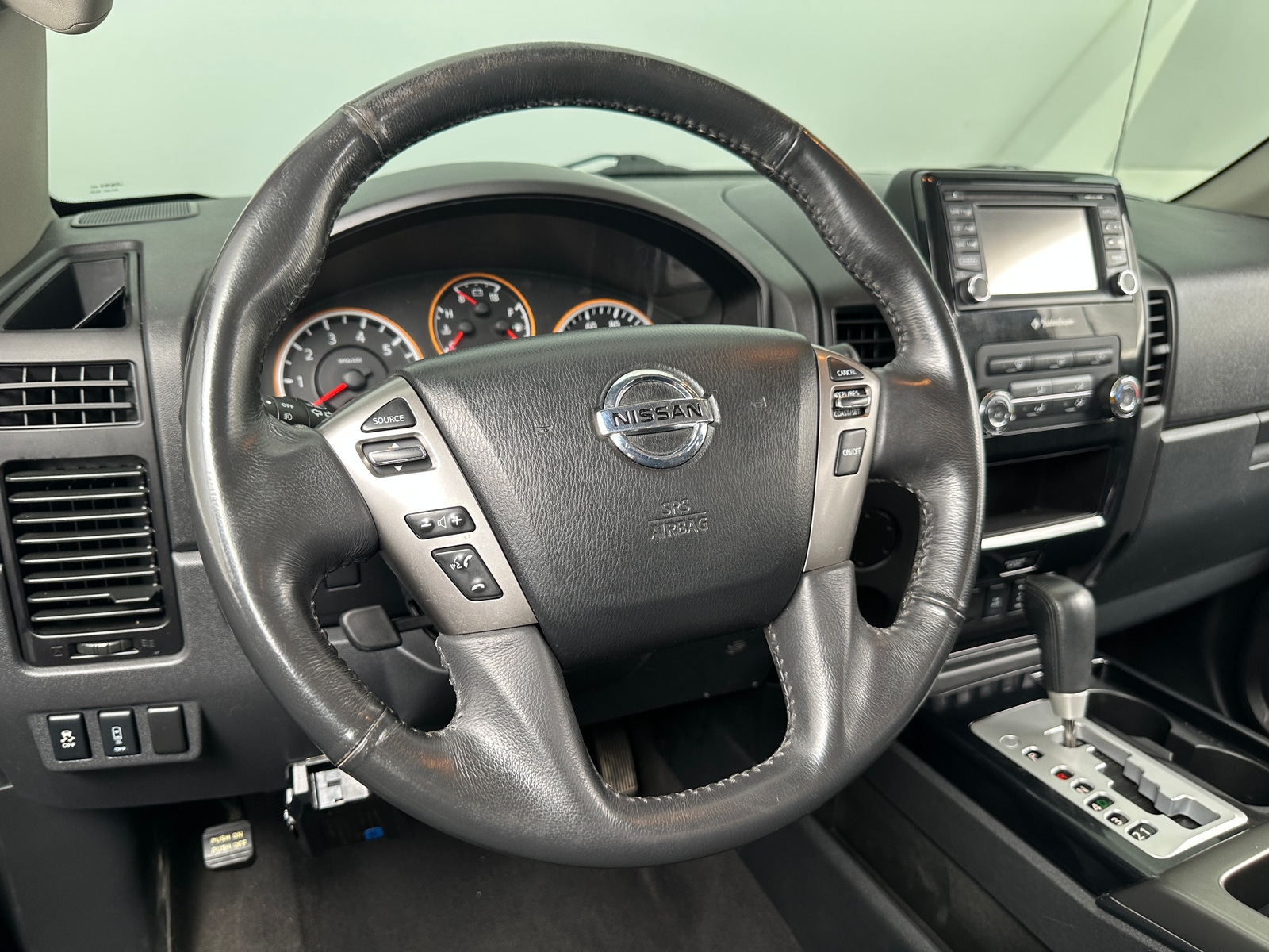 Thumbnail: 2015 Nissan Titan - 5