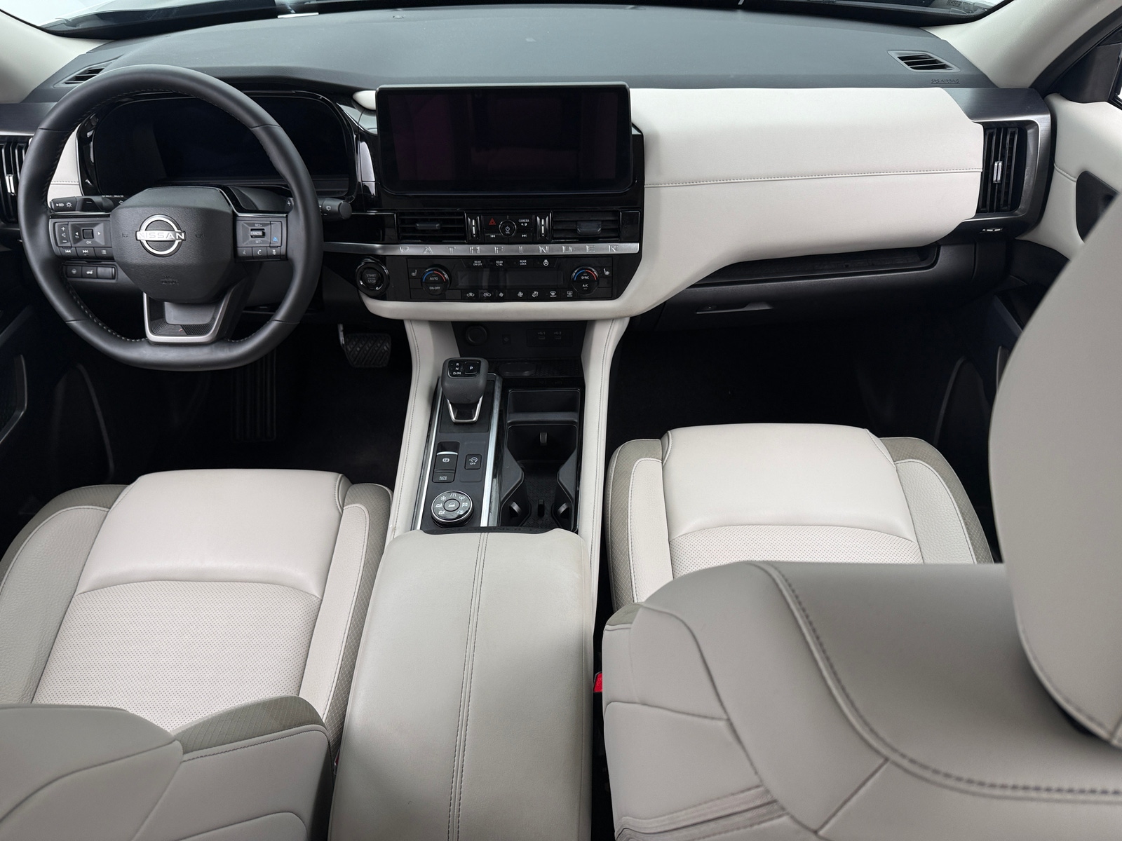 Thumbnail: 2026 Nissan Pathfinder - 2