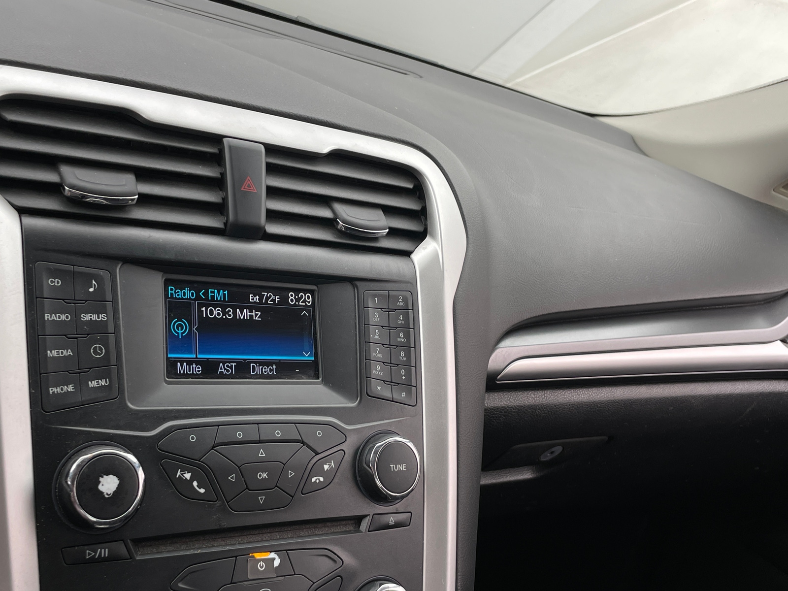 Thumbnail: 2013 Ford Fusion - 4