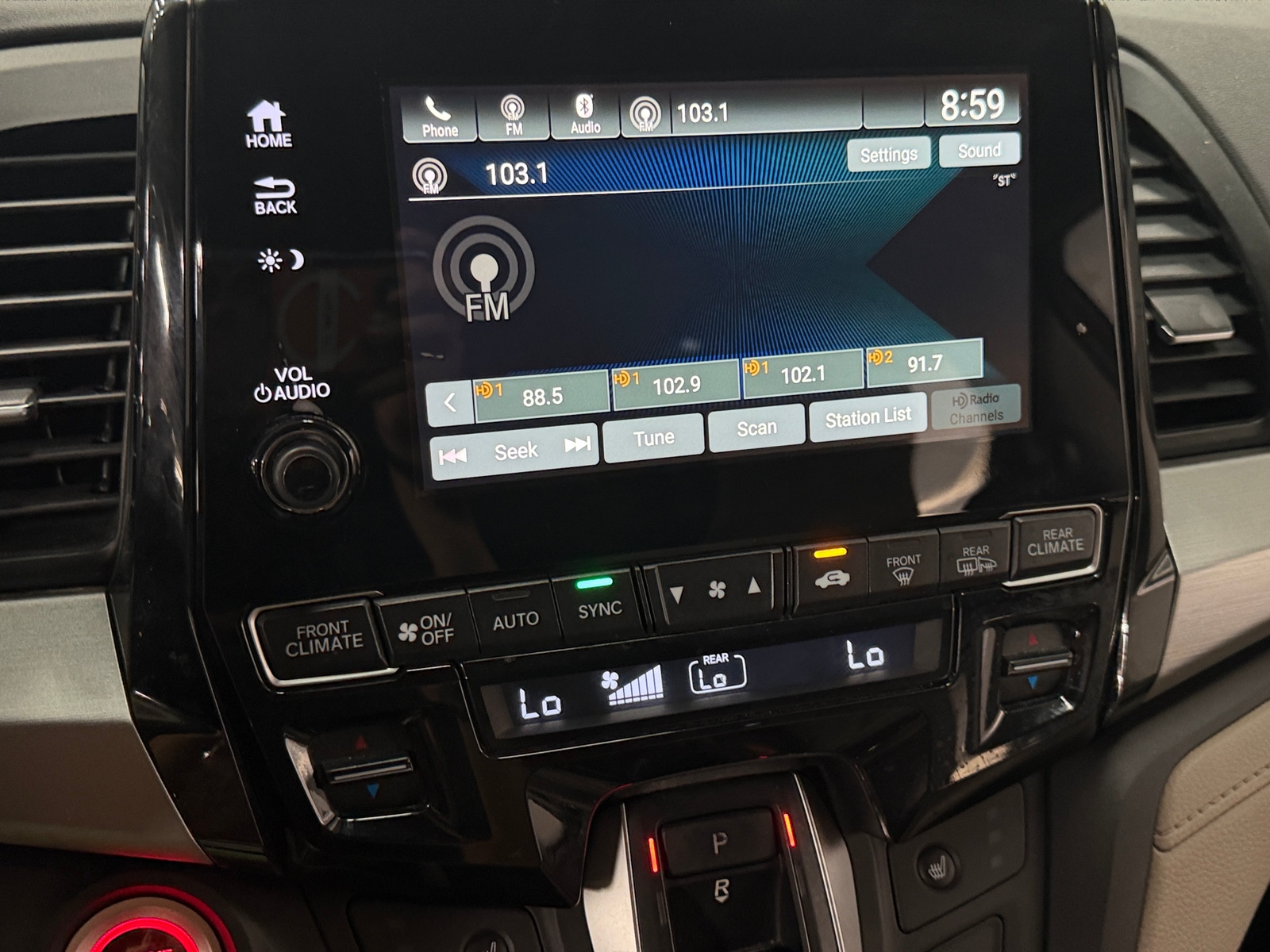 Thumbnail: 2019 Honda Odyssey - 3