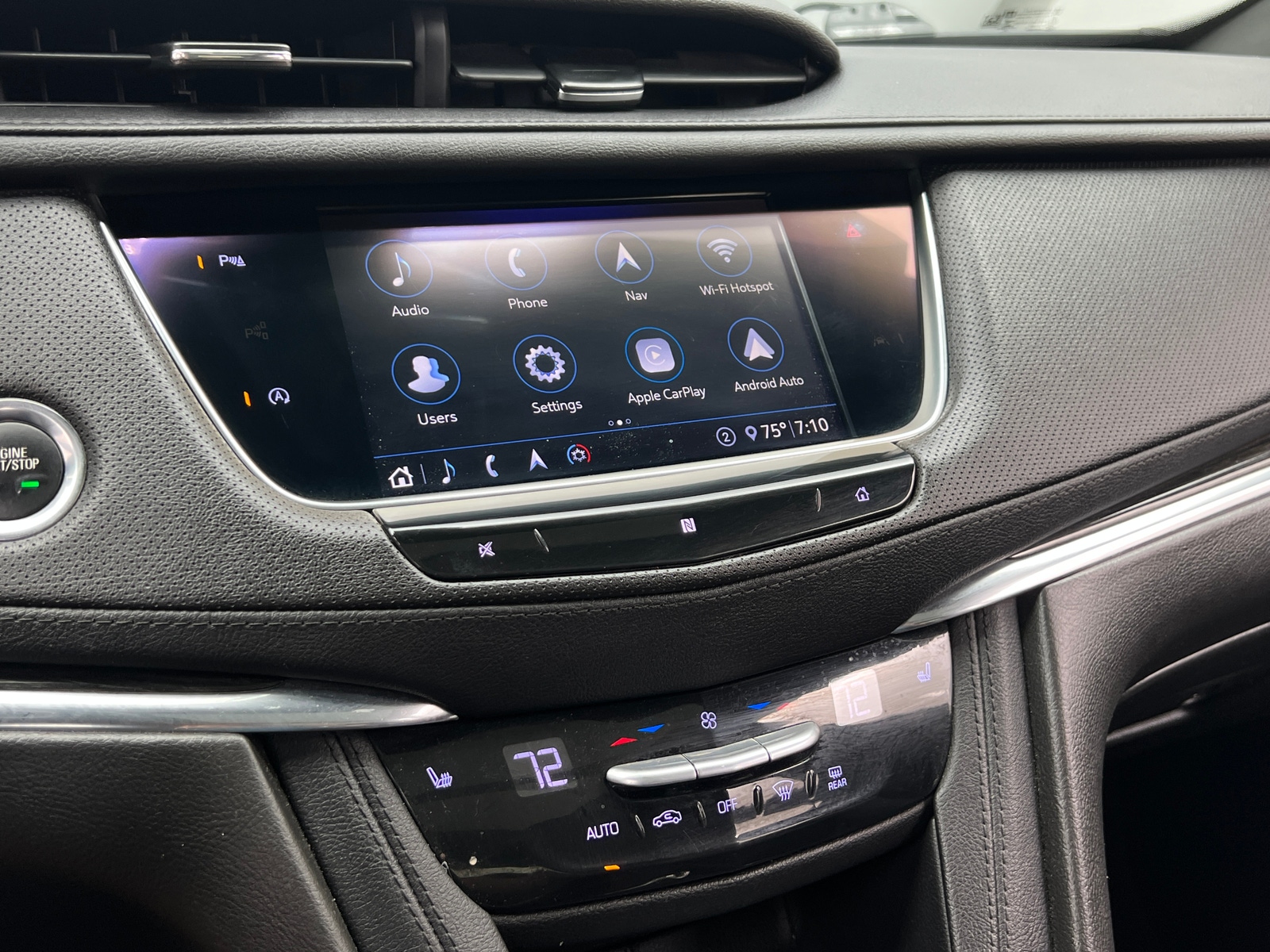 Thumbnail: 2020 Cadillac XT5 - 3