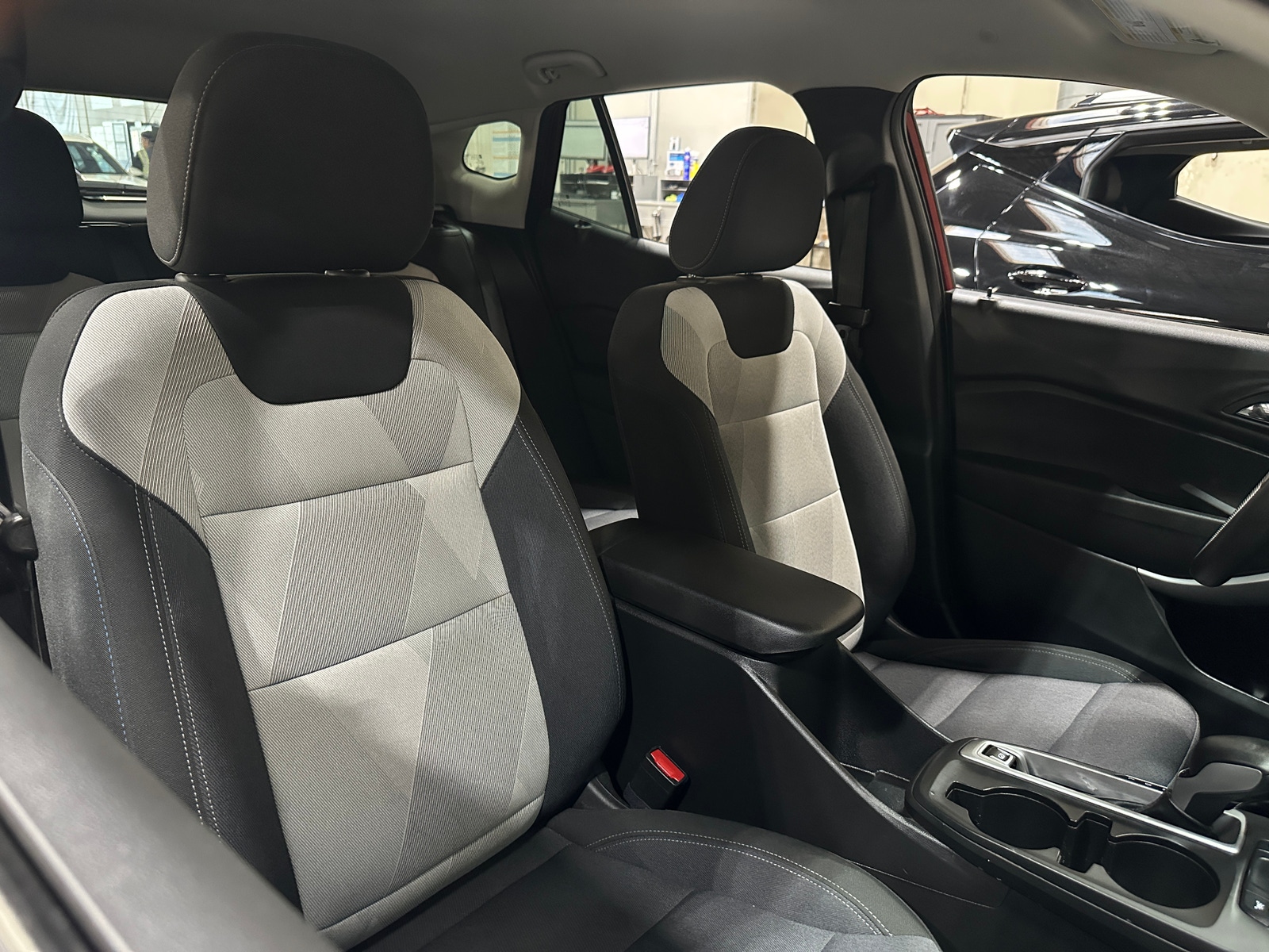 Thumbnail: 2024 Chevrolet Trax - 2