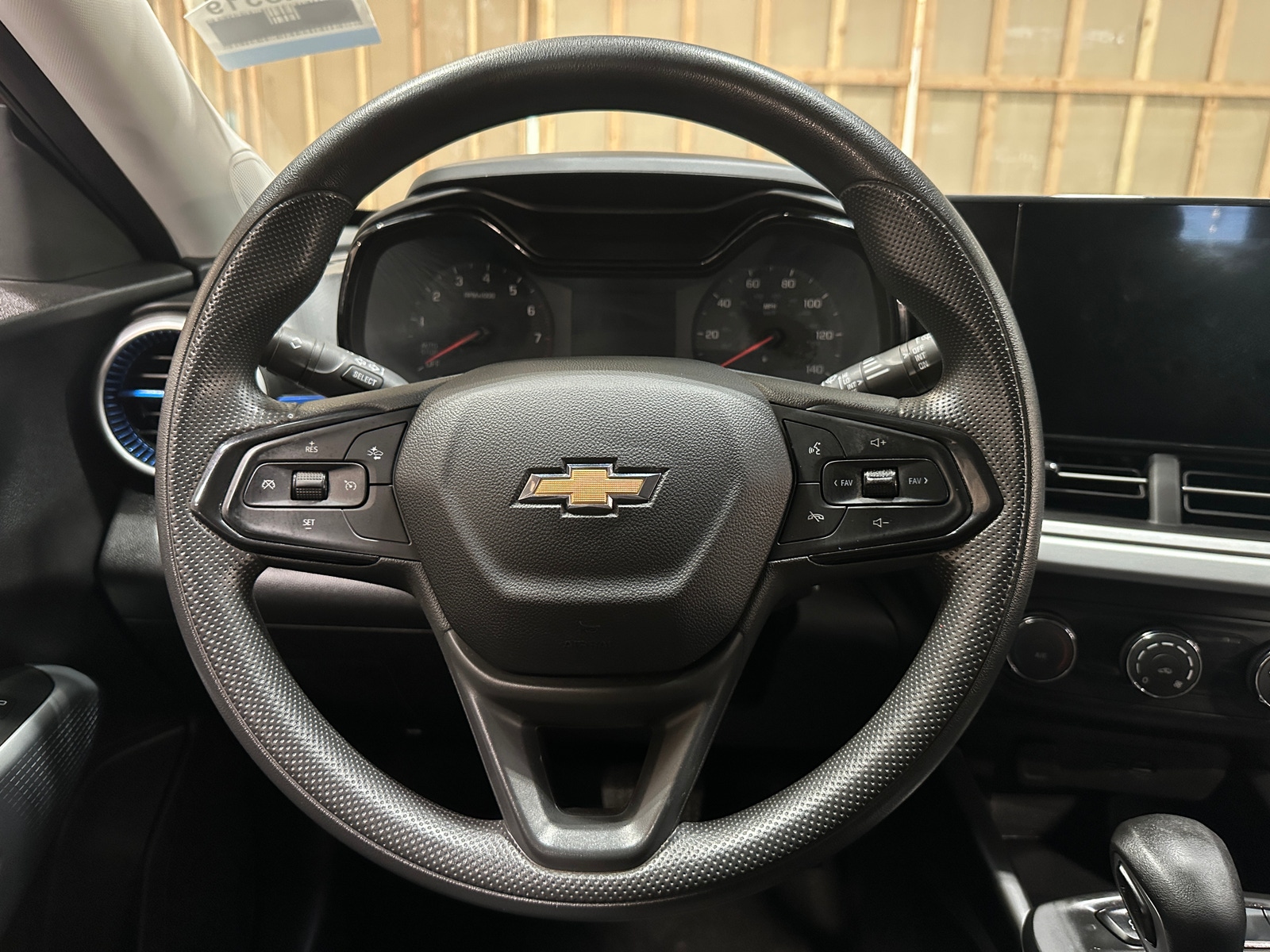Thumbnail: 2024 Chevrolet Trax - 5