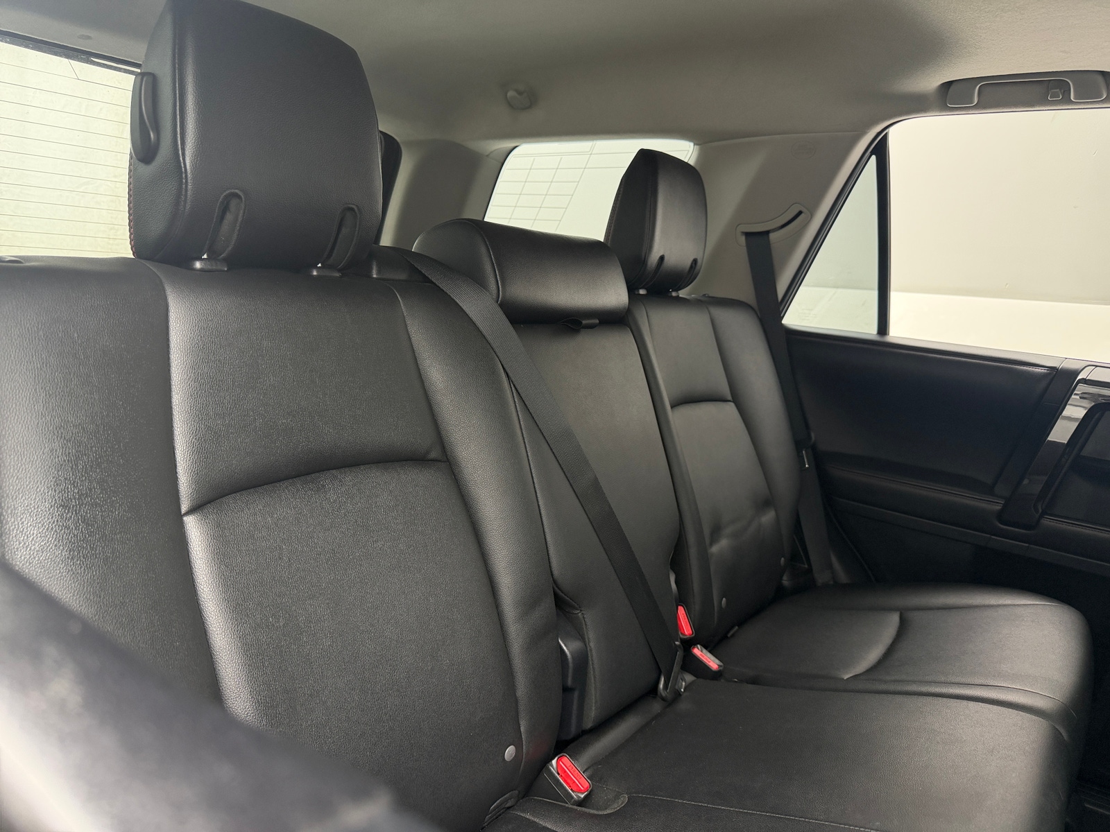 Thumbnail: 2016 Toyota 4Runner - 5