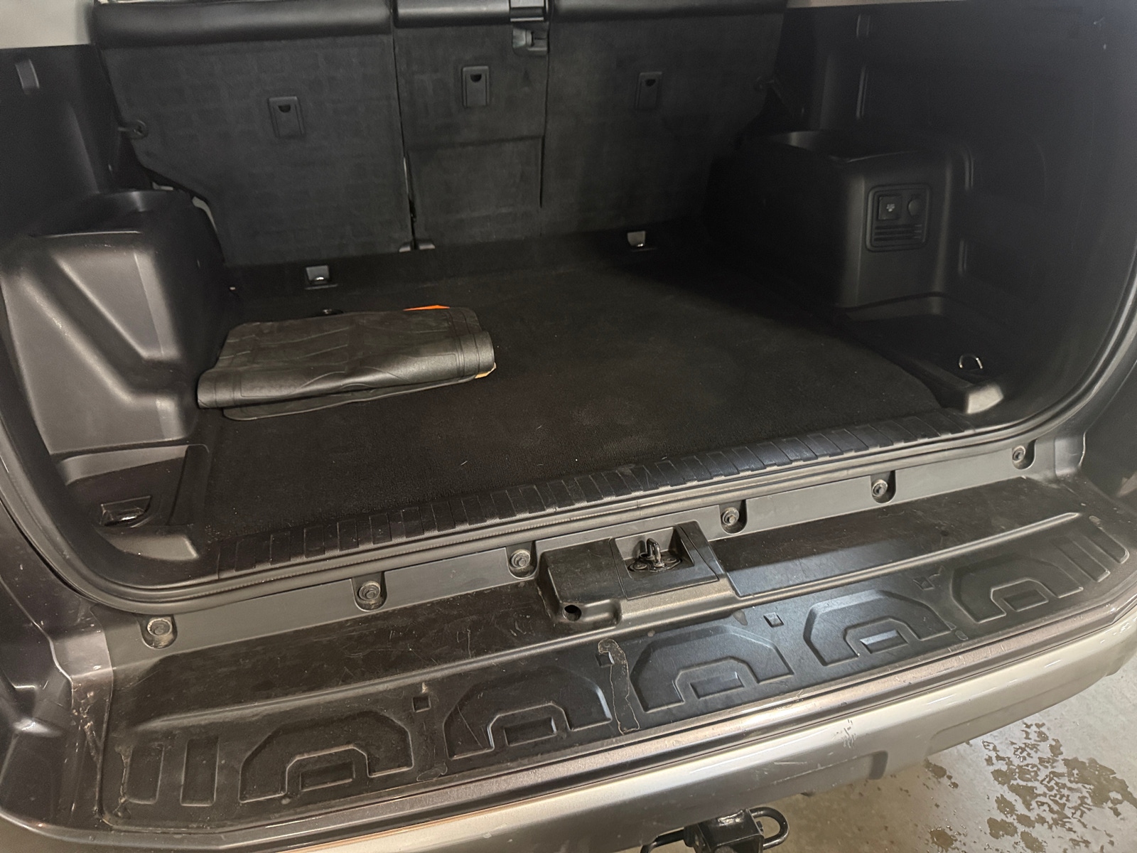 Thumbnail: 2016 Toyota 4Runner - 6