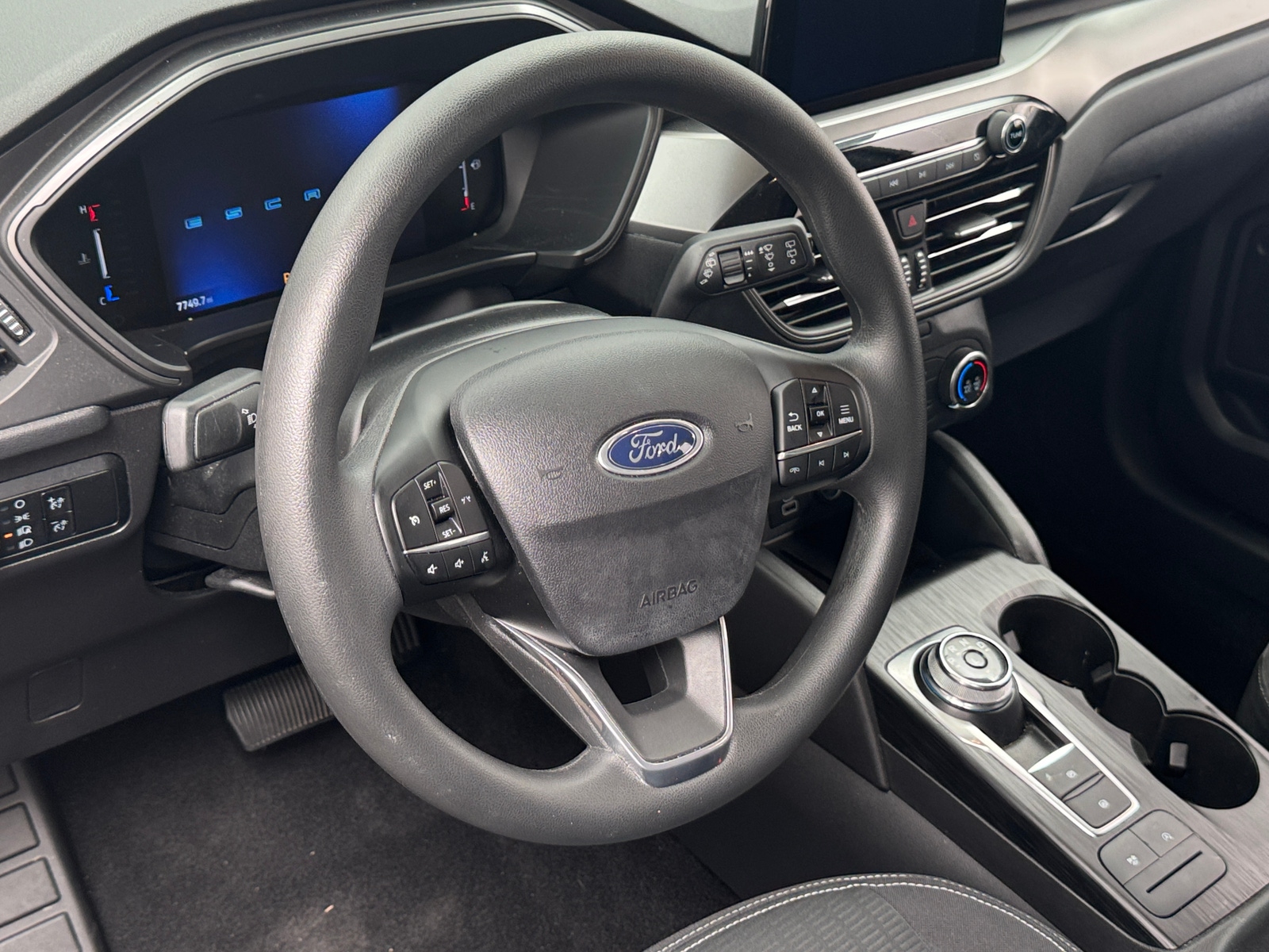 Thumbnail: 2024 Ford Escape - 5