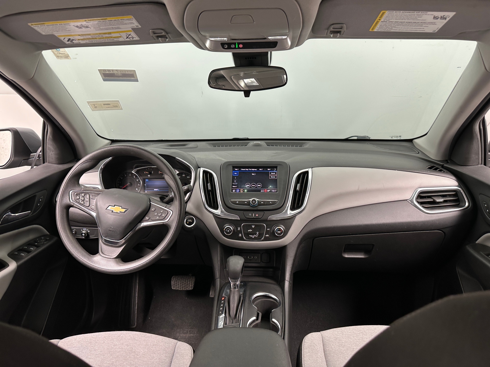 Thumbnail: 2023 Chevrolet Equinox - 3