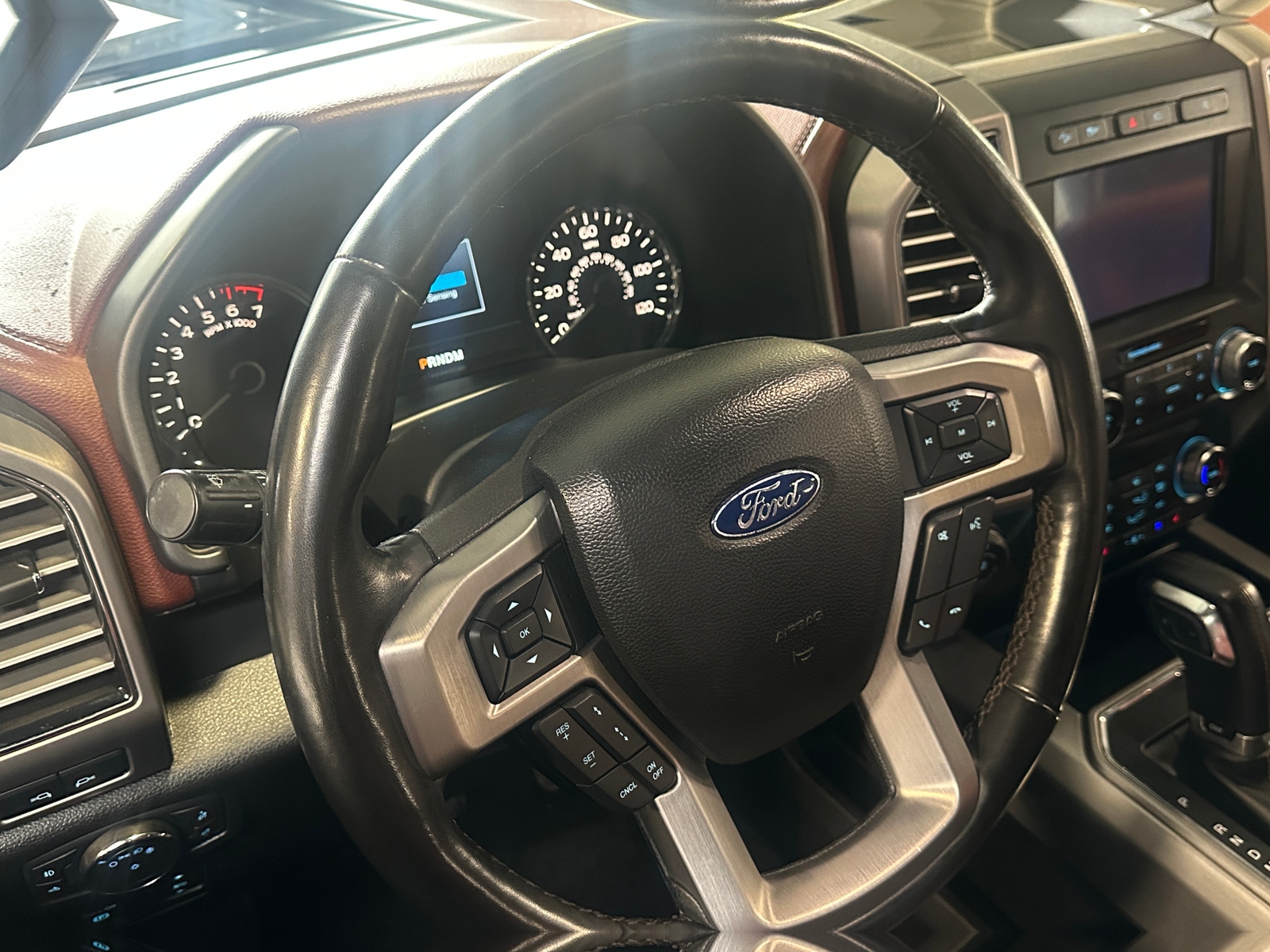 Thumbnail: 2019 Ford Econoline - 4