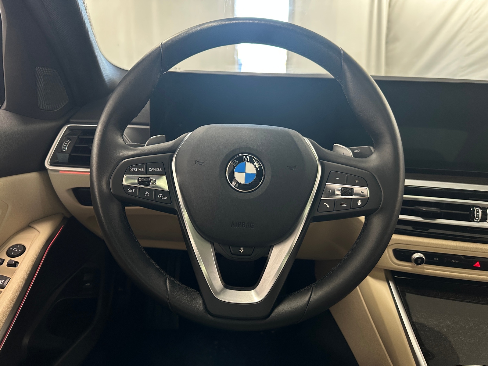 Thumbnail: 2023 BMW 3 Series - 4