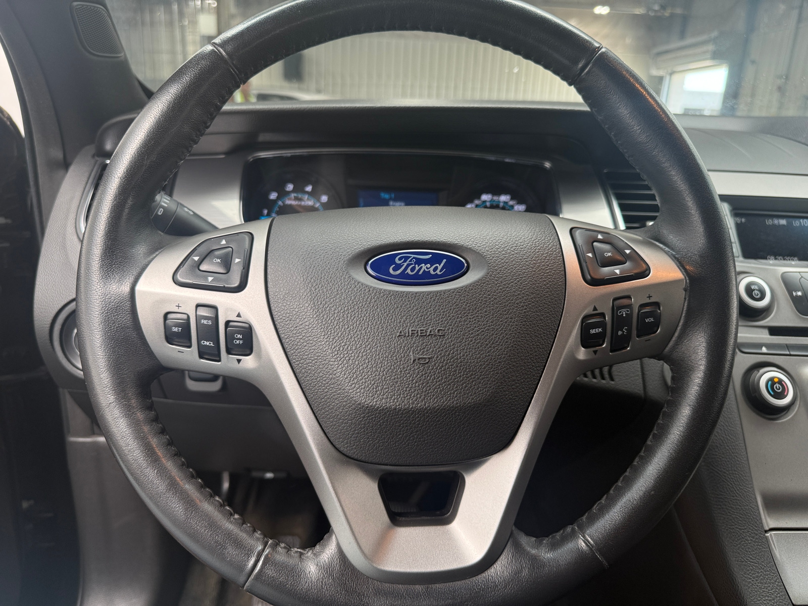 Thumbnail: 2015 Ford Taurus - 5