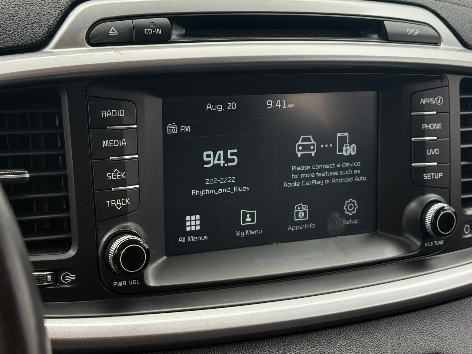 Thumbnail: 2017 Kia Sorento - 4