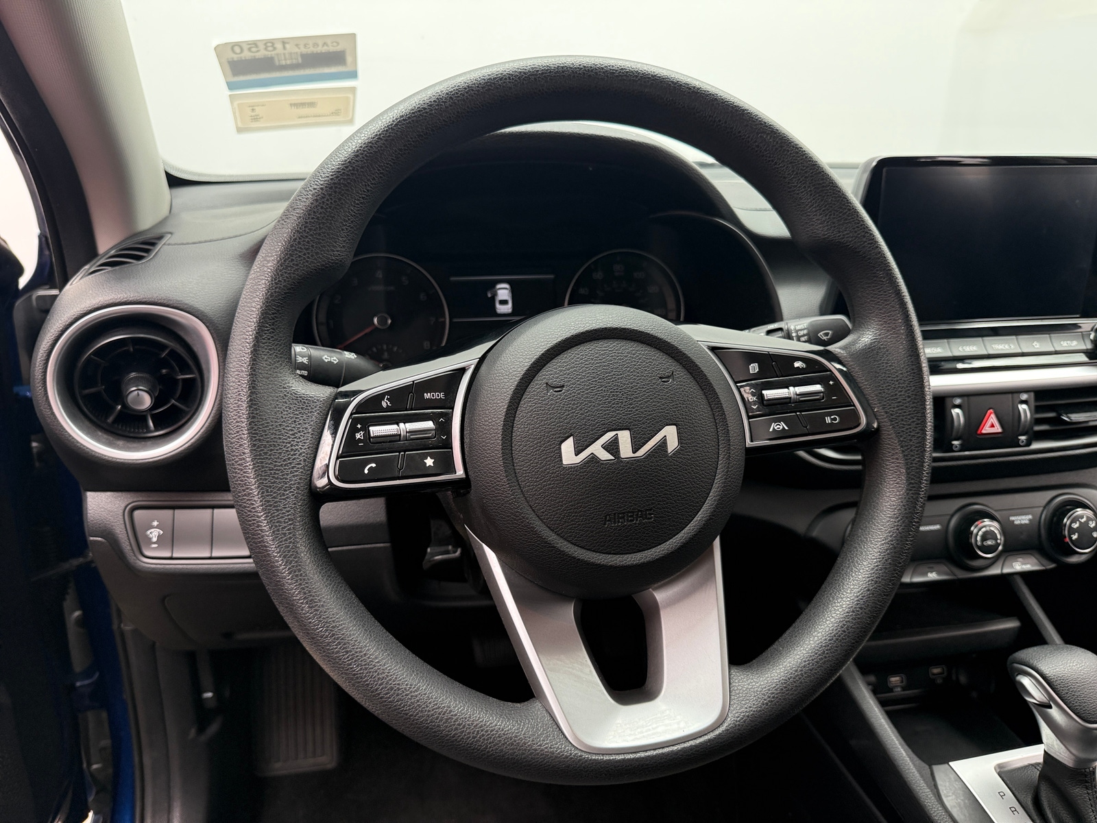Thumbnail: 2024 Kia Forte - 5