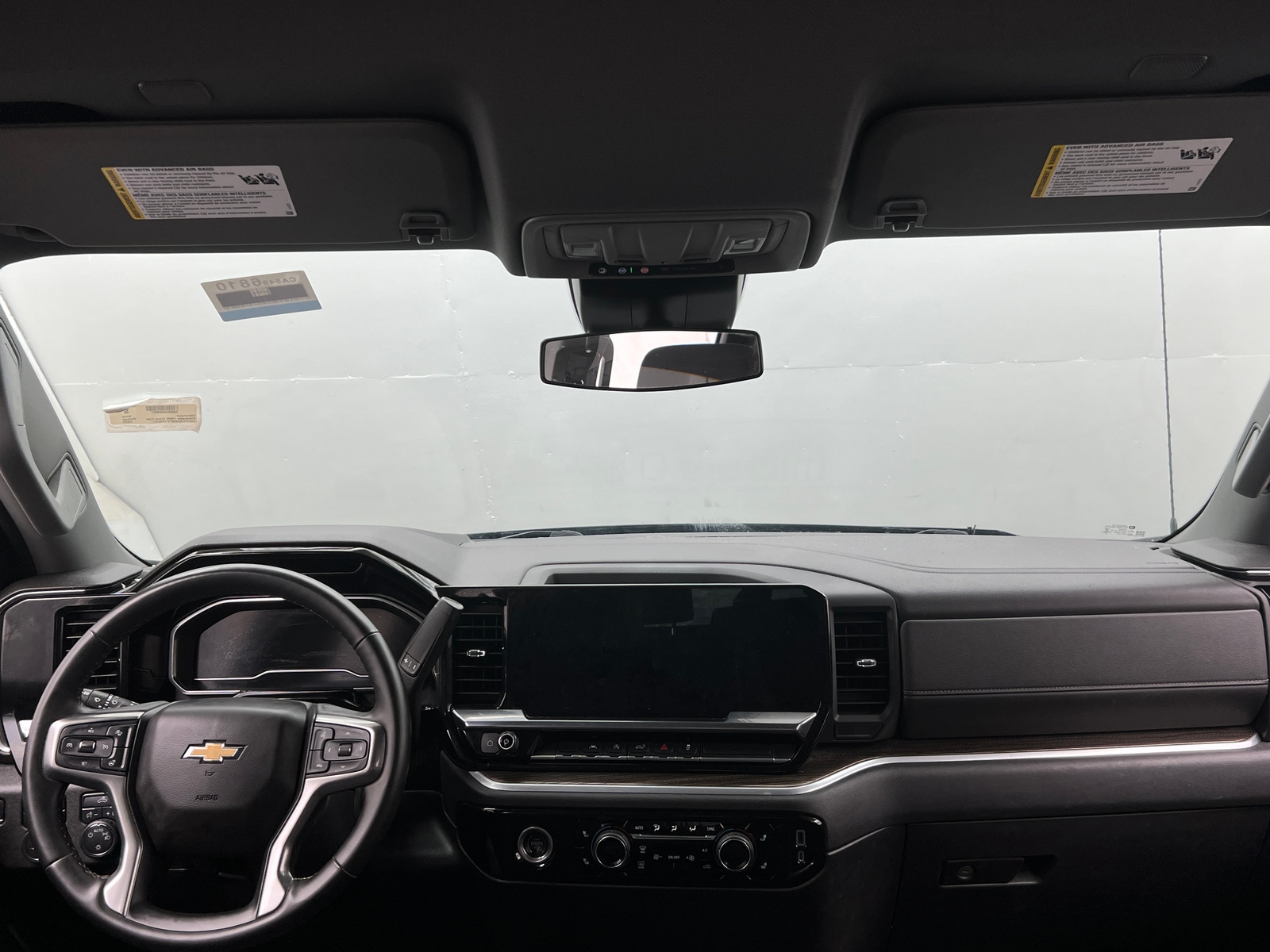 Thumbnail: 2023 Chevrolet Silverado 1500 - 3