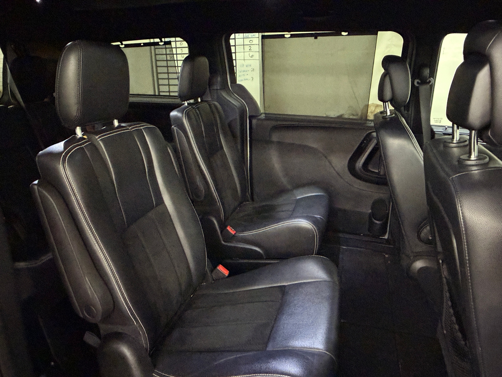 Thumbnail: 2016 Dodge Grand Caravan - 5