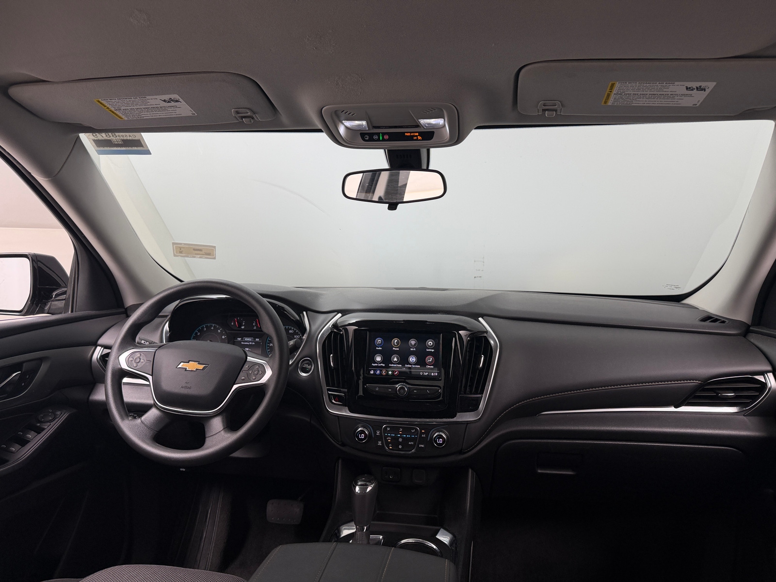Thumbnail: 2020 Chevrolet Traverse - 3