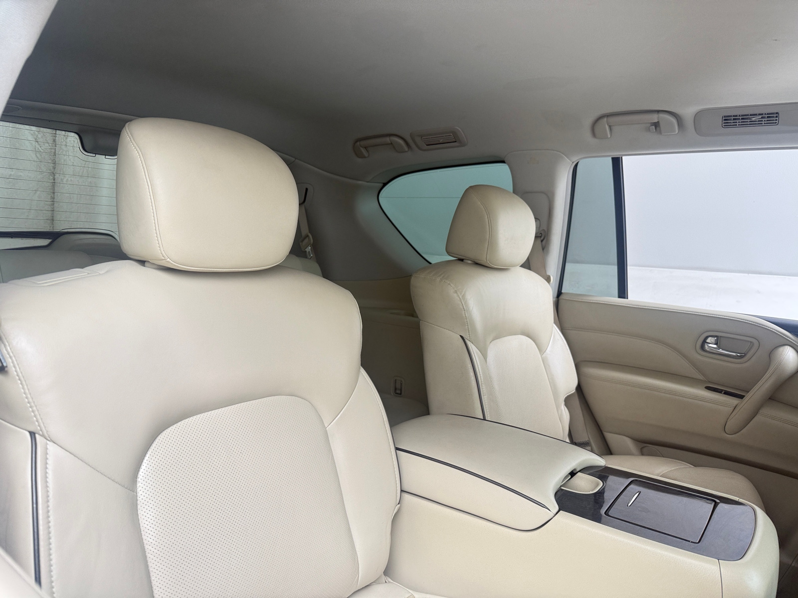 Thumbnail: 2023 INFINITI QX80 - 5