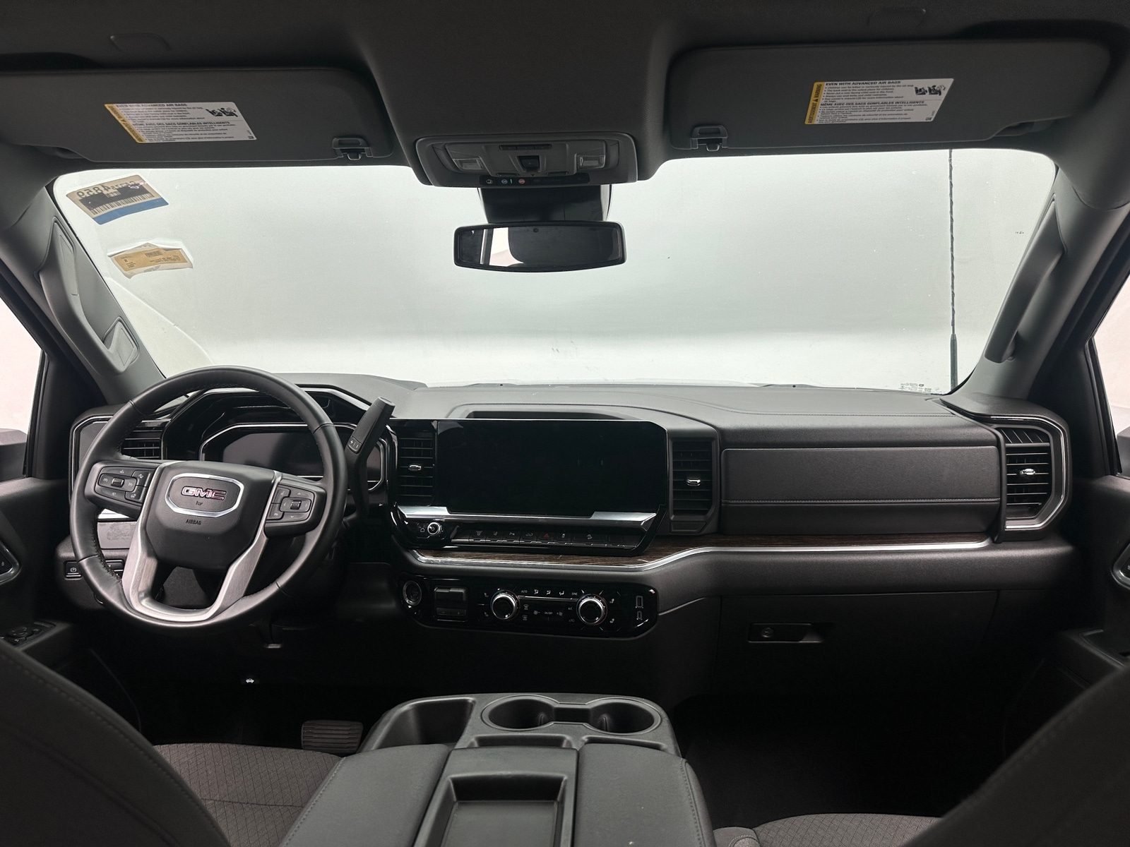 Thumbnail: 2024 GMC Sierra 2500 - 3