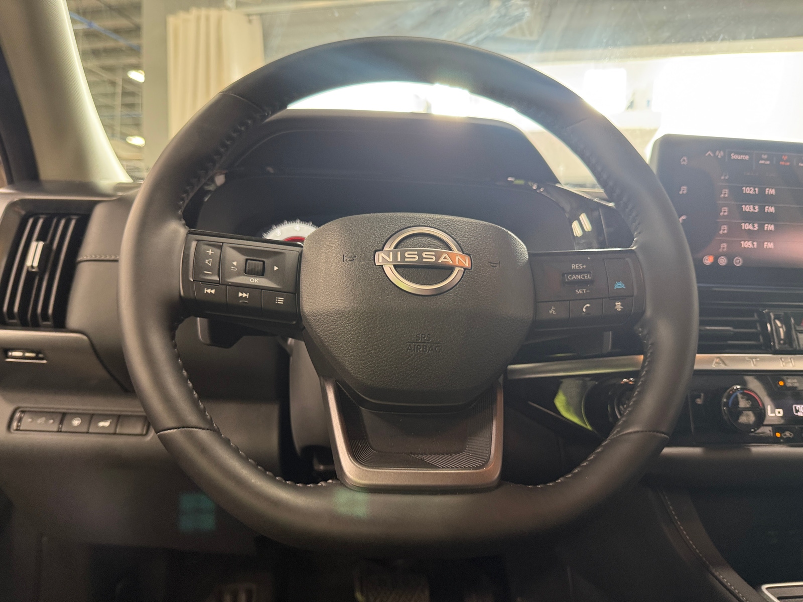 Thumbnail: 2026 Nissan Pathfinder - 4