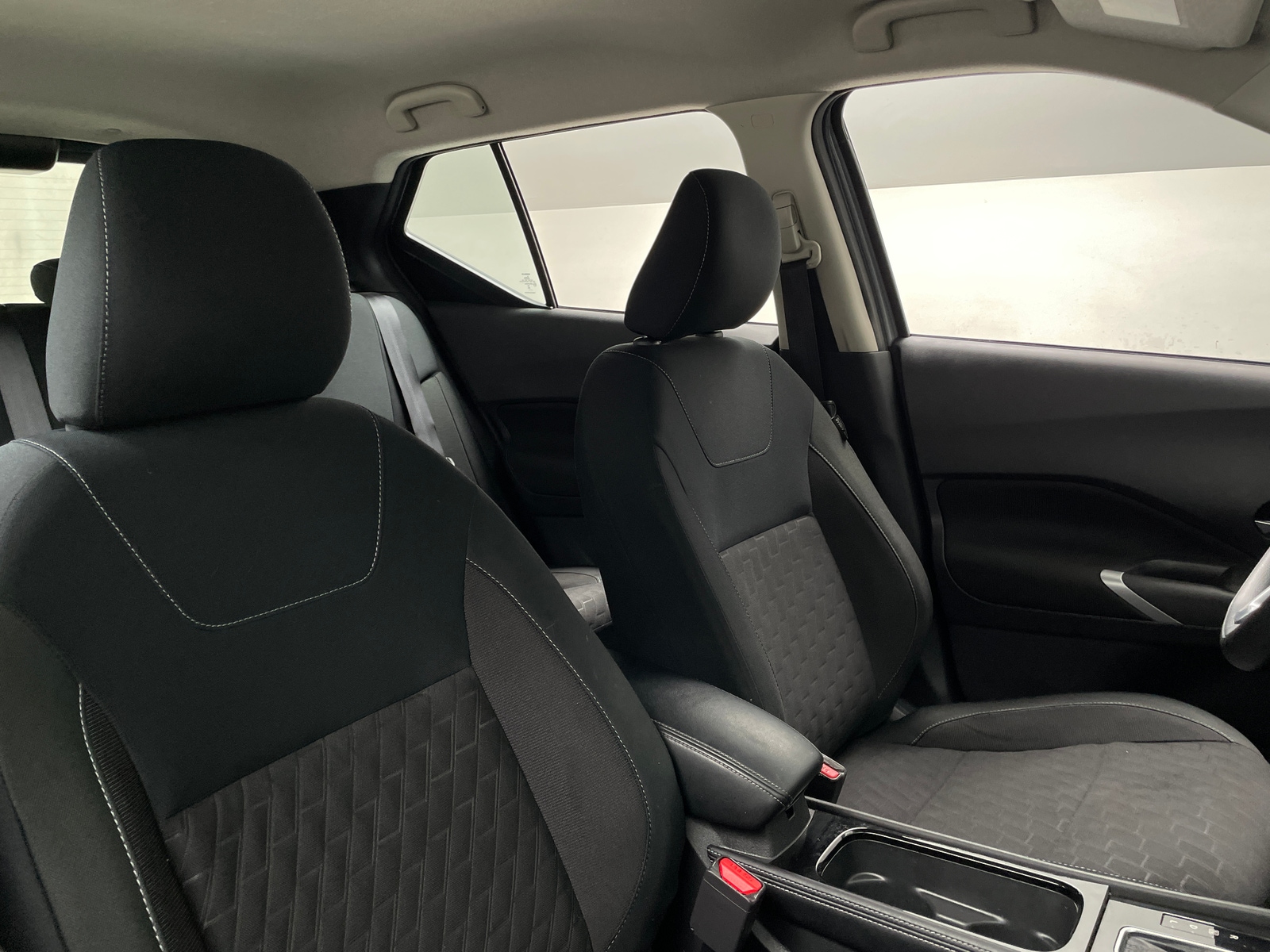 Thumbnail: 2024 Nissan Kicks - 2