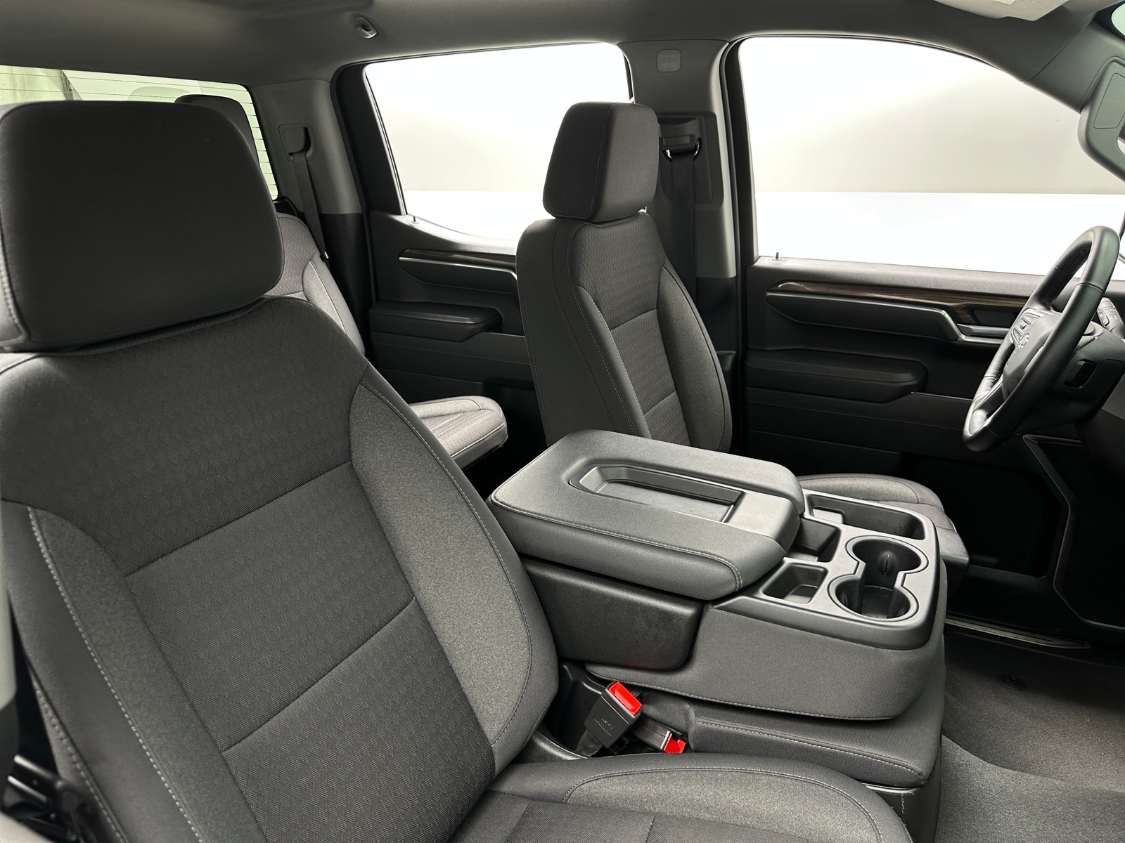 Thumbnail: 2026 Chevrolet Silverado 1500 - 2