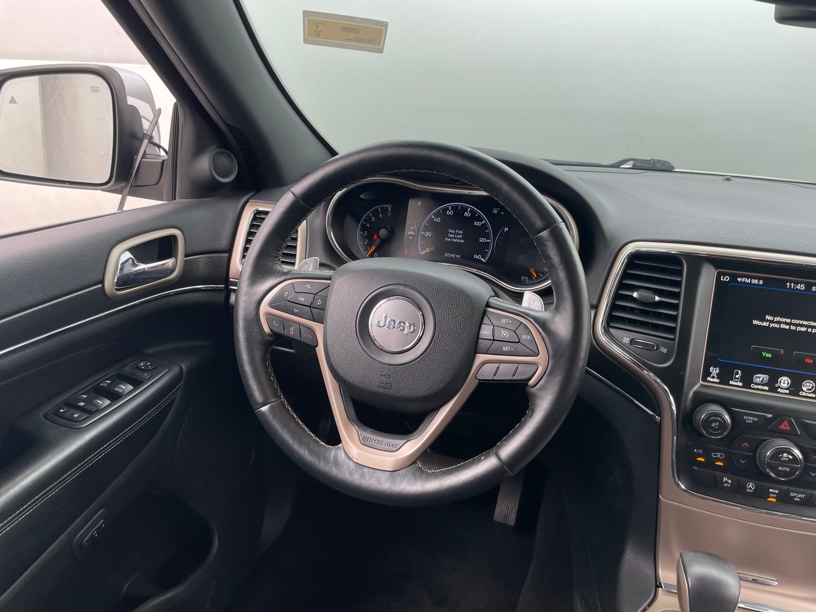 Thumbnail: 2017 Jeep Grand Cherokee - 4