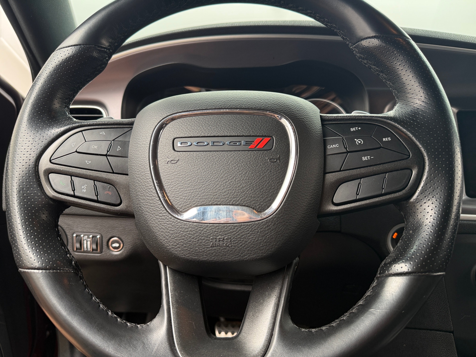 Thumbnail: 2020 Dodge Charger - 5