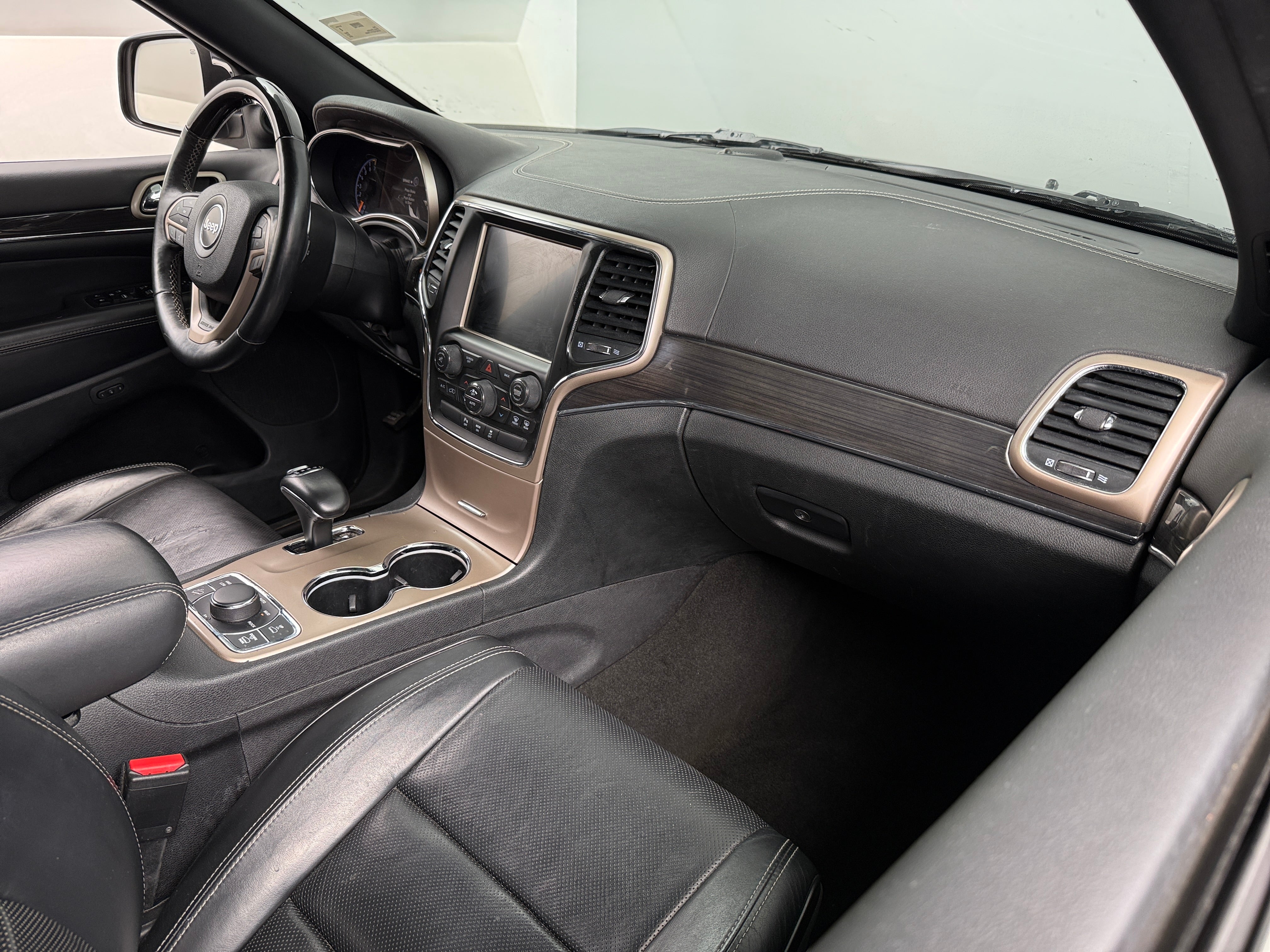 2015 Jeep Grand Cherokee Overland - Photo 7