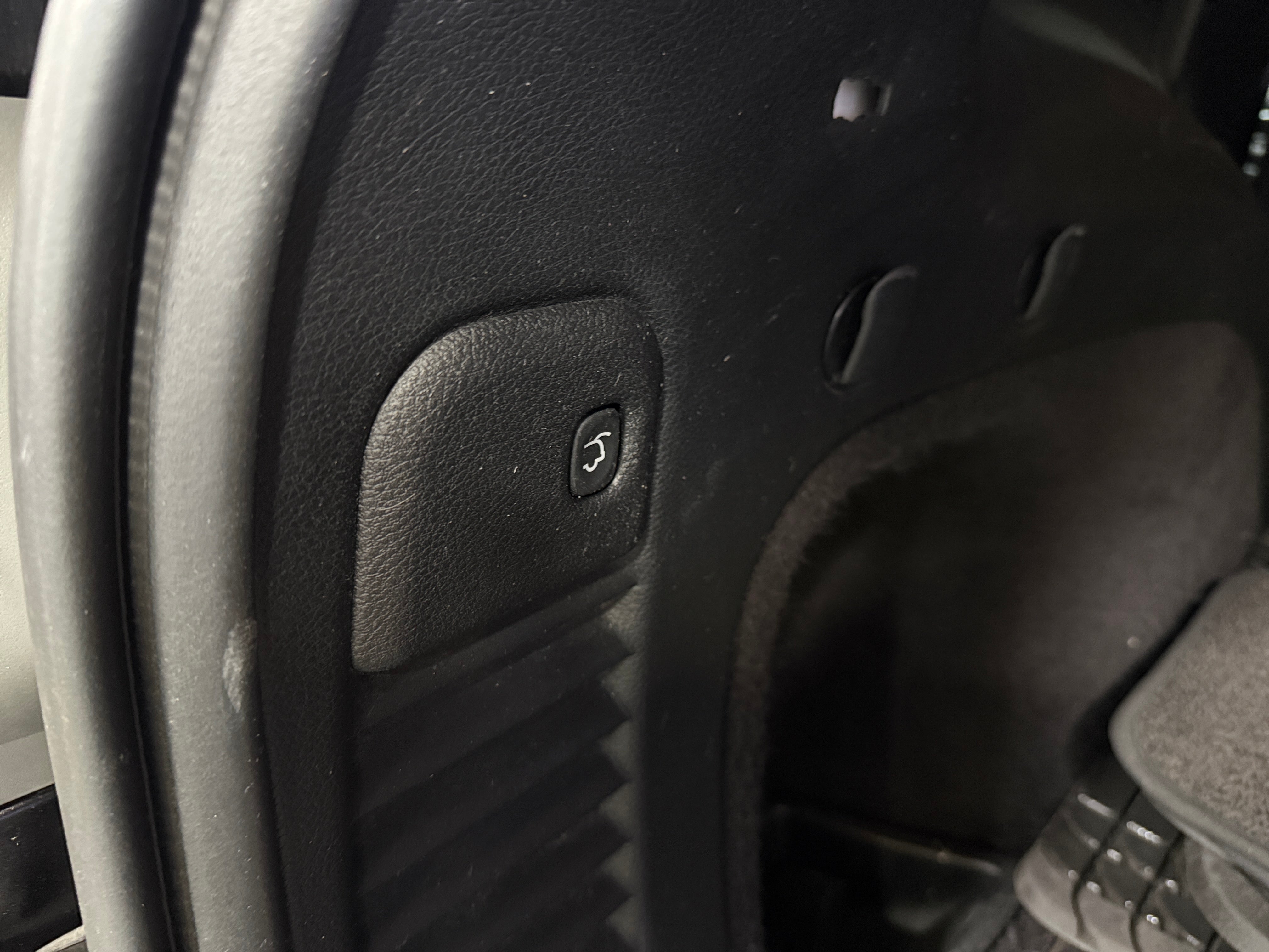 2015 Jeep Grand Cherokee Overland - Photo 3