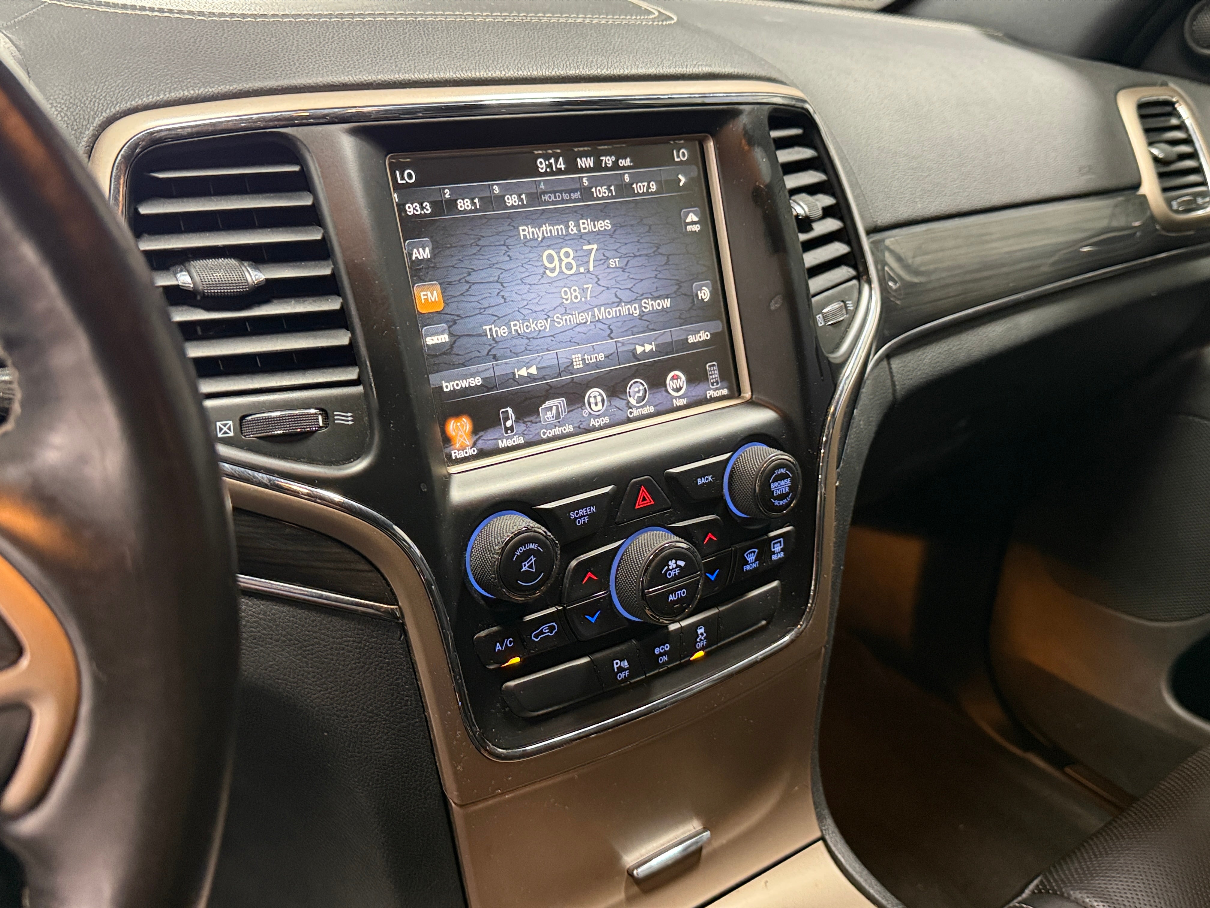 2015 Jeep Grand Cherokee Overland - Photo 14