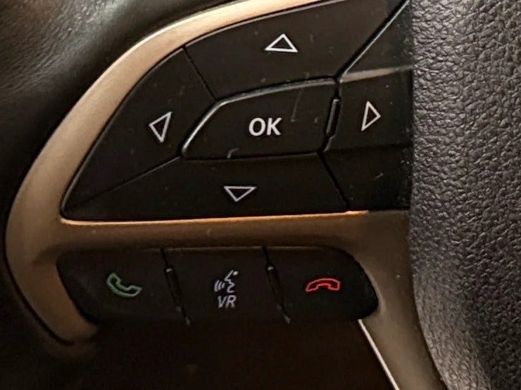 2015 Jeep Grand Cherokee Overland - Photo 22