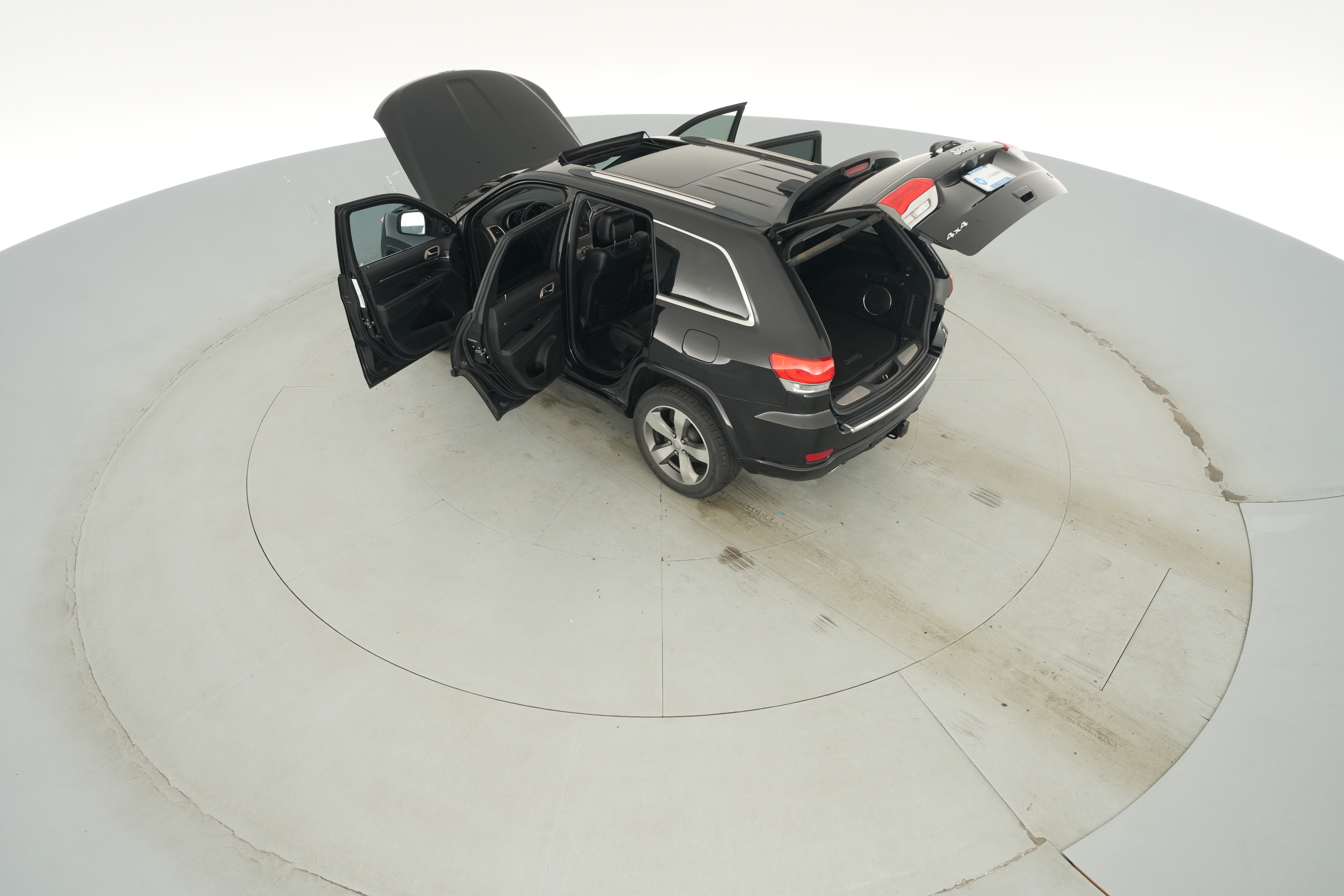 2015 Jeep Grand Cherokee Overland - Photo 53