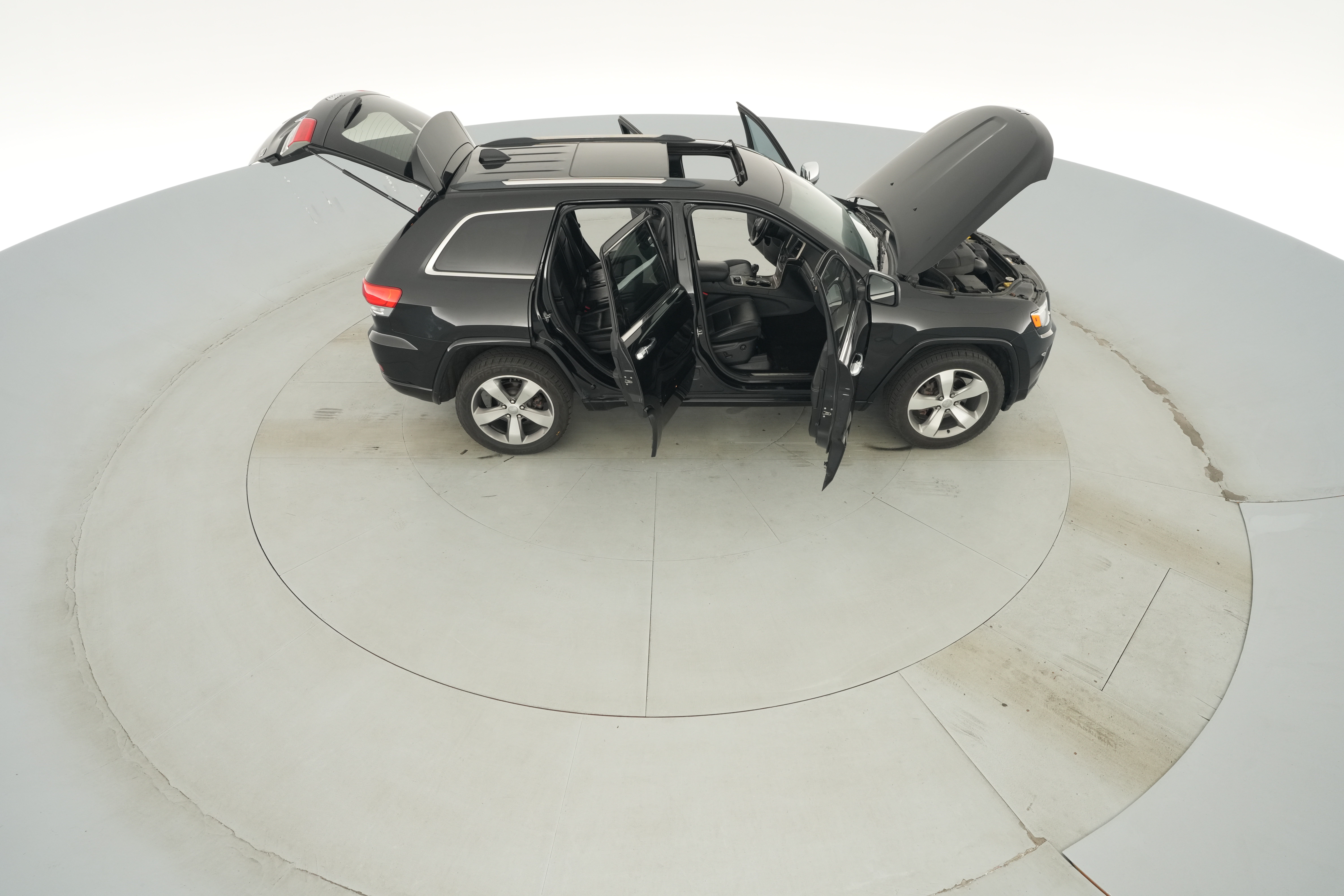 2015 Jeep Grand Cherokee Overland - Photo 59