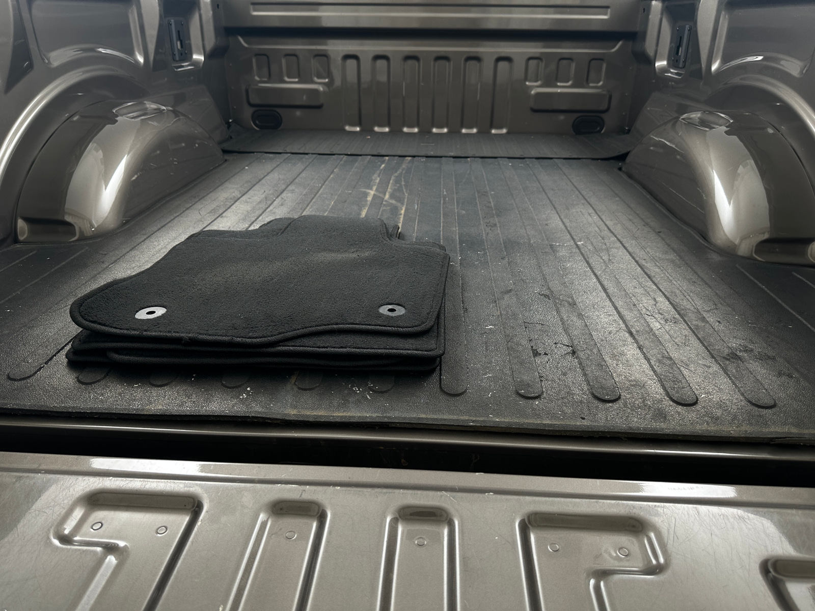 Thumbnail: 2021 Ford Econoline - 7