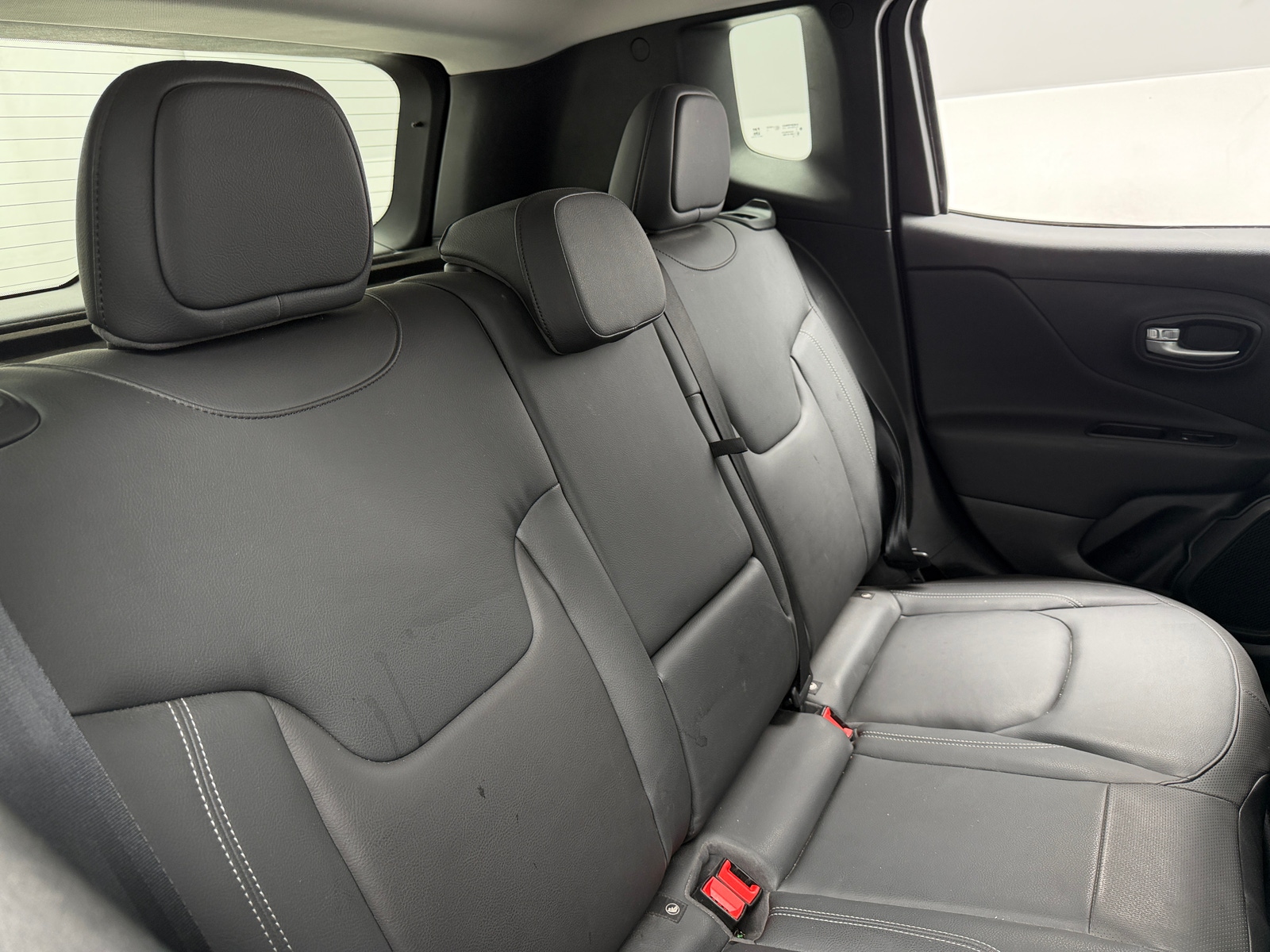 Thumbnail: 2020 Jeep Renegade - 5