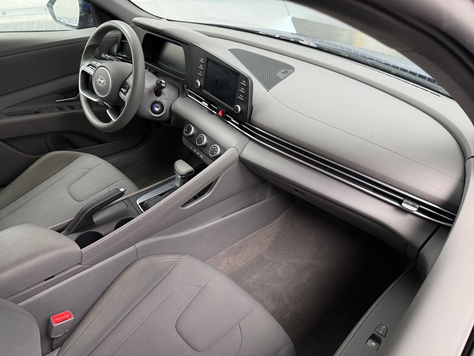 Thumbnail: 2026 Hyundai Elantra - 3