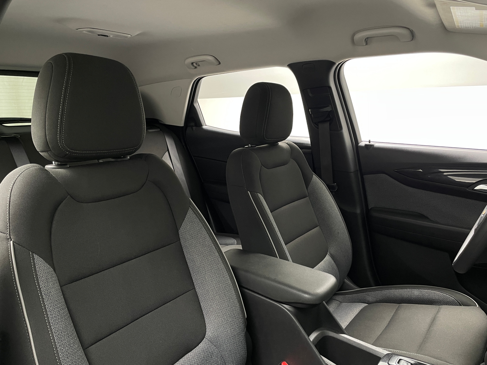 Thumbnail: 2025 Chevrolet TrailBlazer - 2