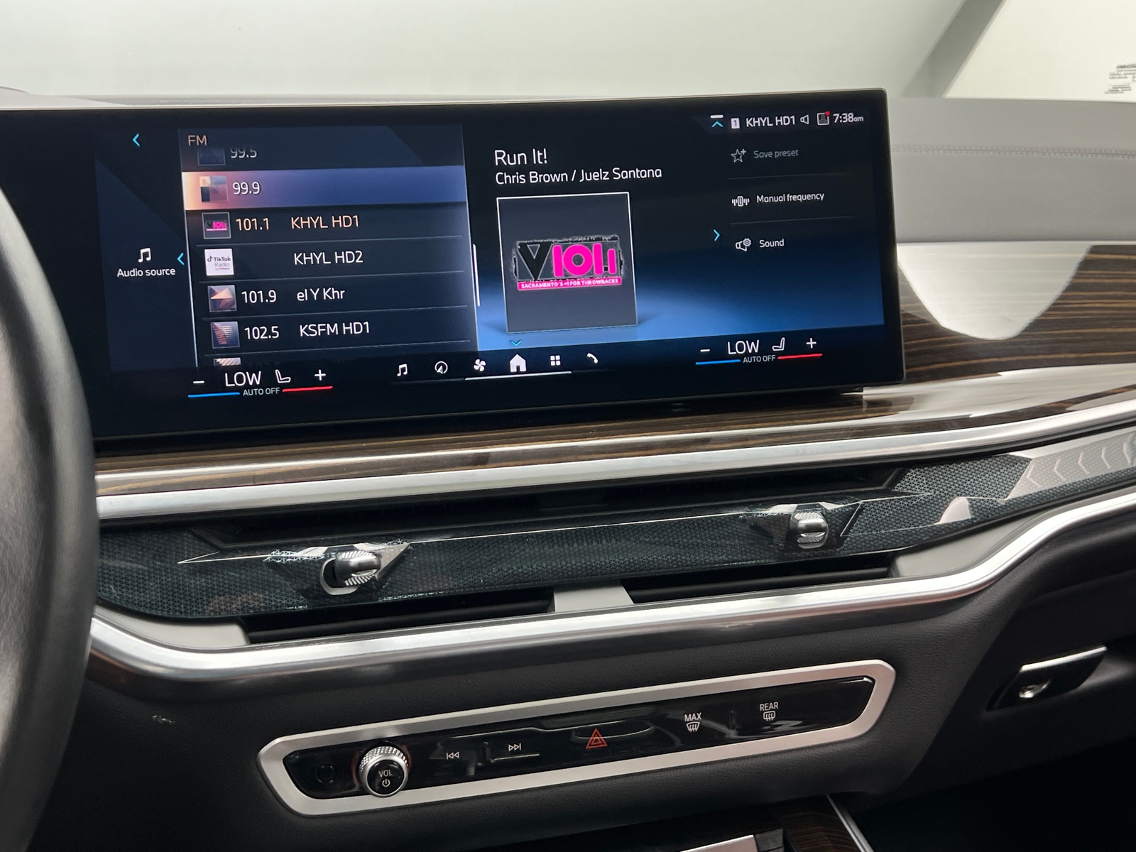 Thumbnail: 2026 BMW X5 - 4