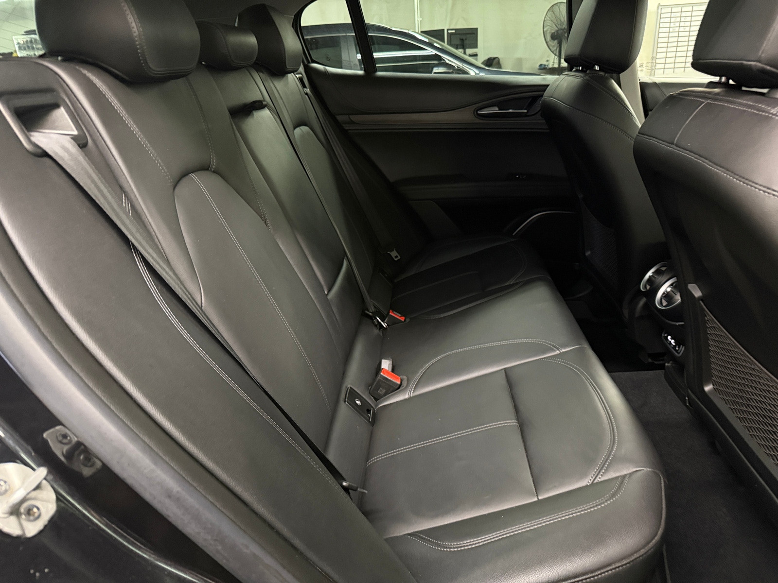 Thumbnail: 2021 Alfa Romeo Stelvio - 5