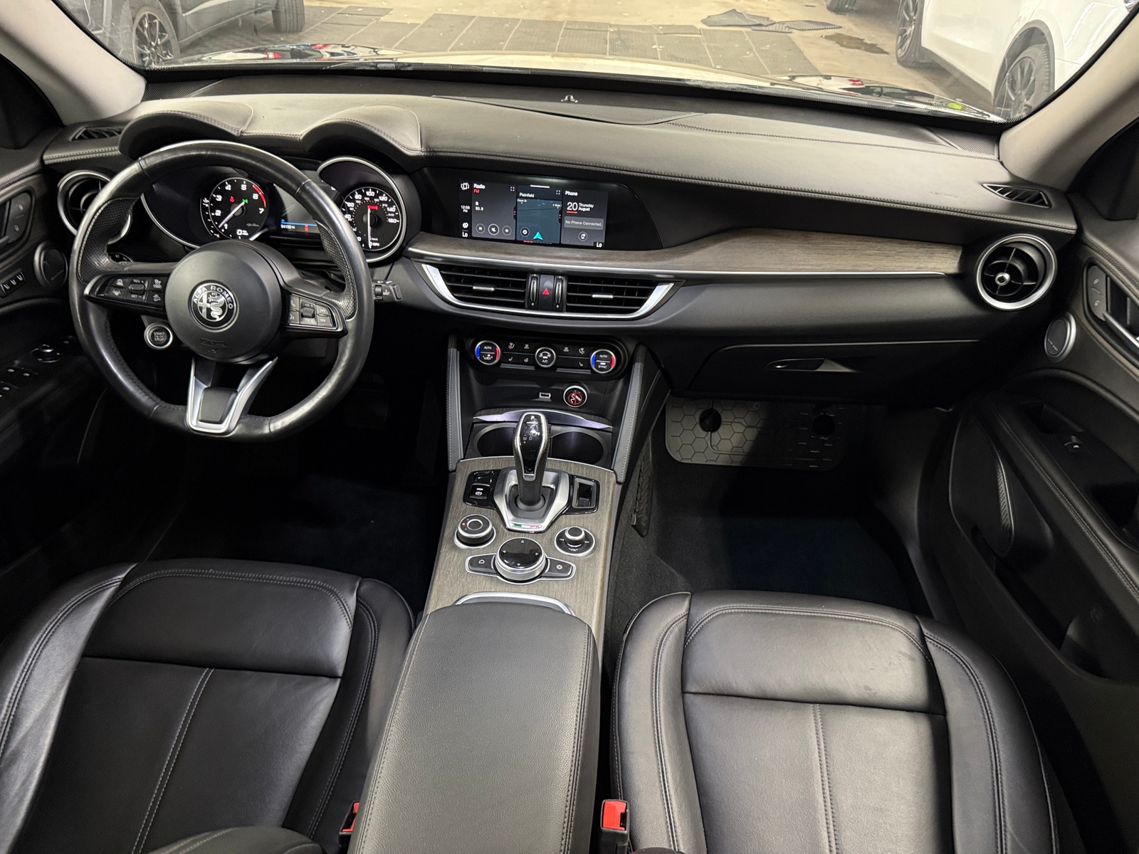Thumbnail: 2021 Alfa Romeo Stelvio - 2