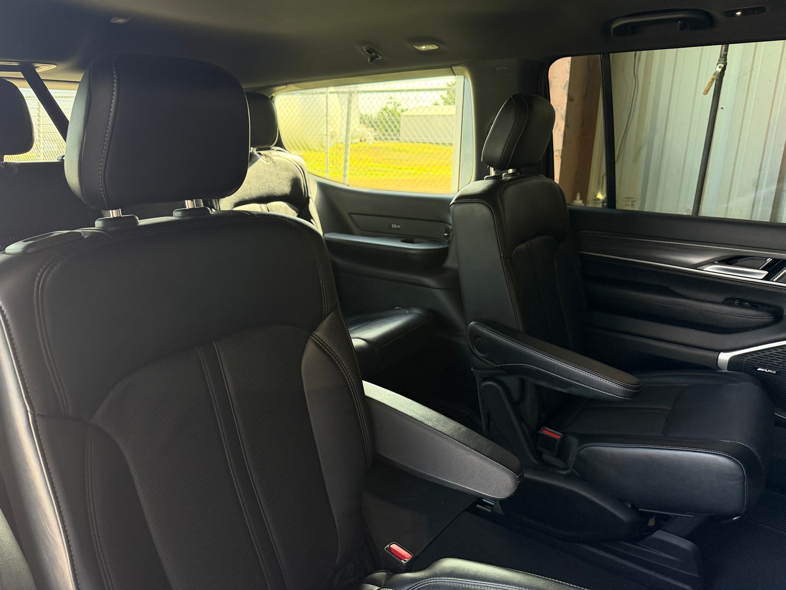 Thumbnail: 2024 Jeep Wagoneer - 5