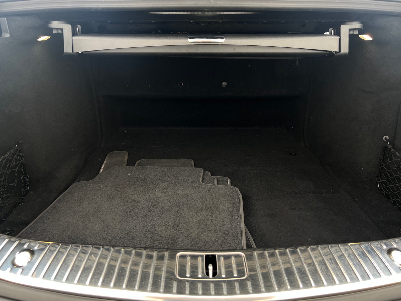 Thumbnail: 2016 Mercedes-Benz S-Class - 6