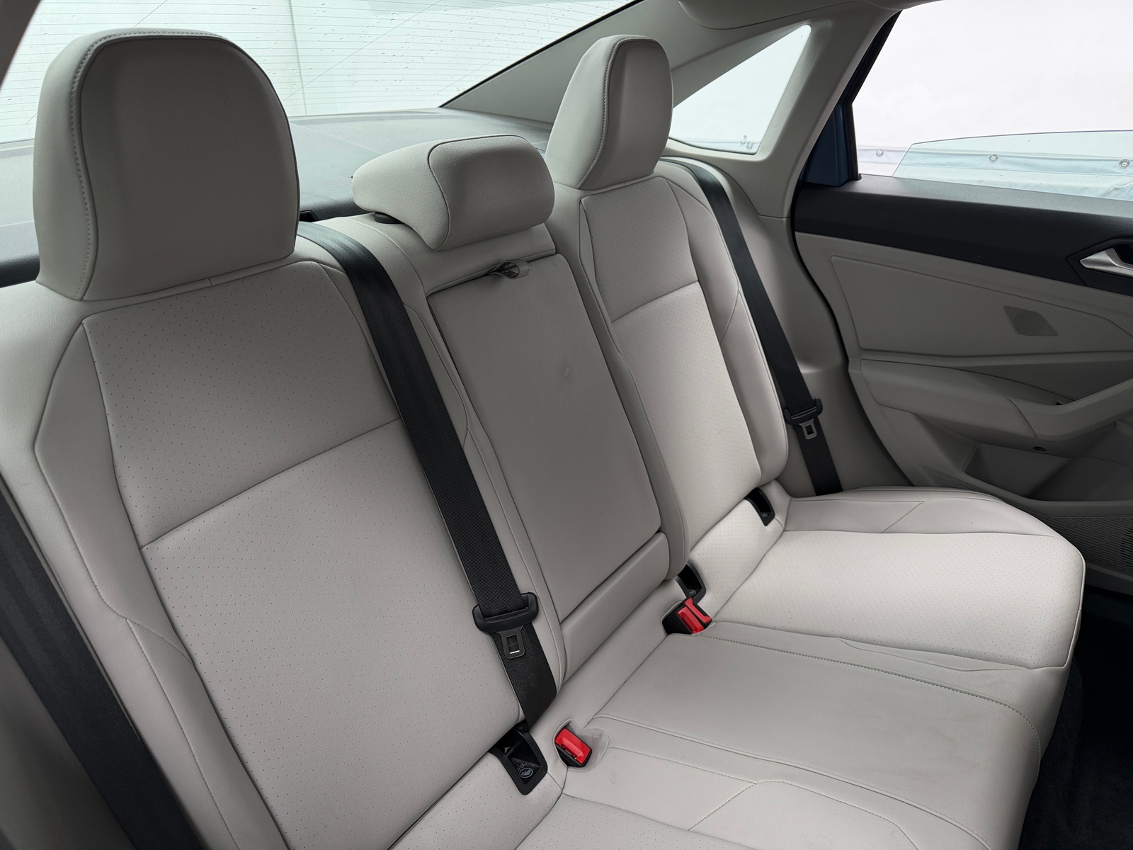 Thumbnail: 2019 Volkswagen Jetta - 5