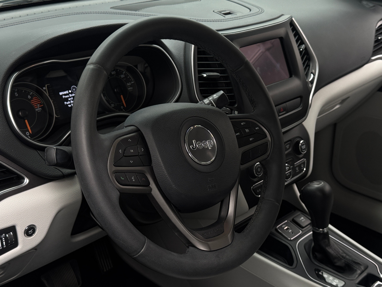 Thumbnail: 2020 Jeep Cherokee - 5