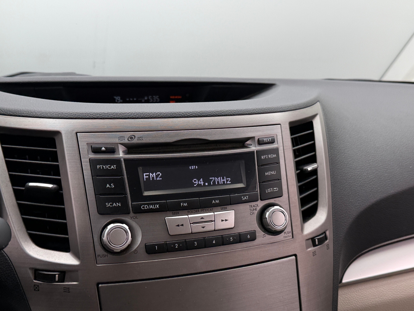 Thumbnail: 2013 Subaru Outback - 4
