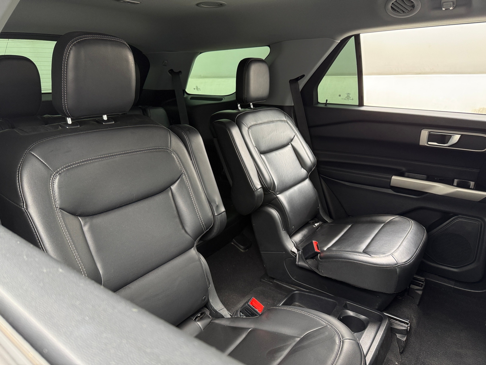 Thumbnail: 2021 Ford Explorer - 5