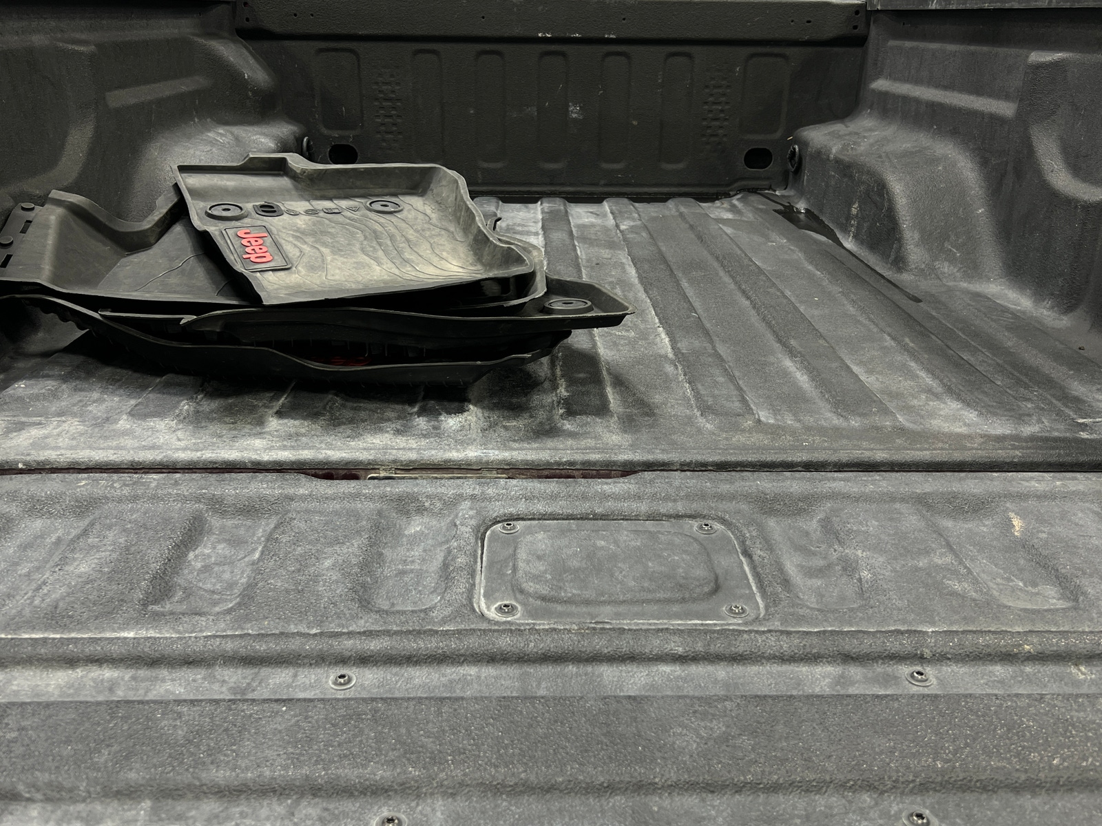 Thumbnail: 2021 Jeep Gladiator - 6