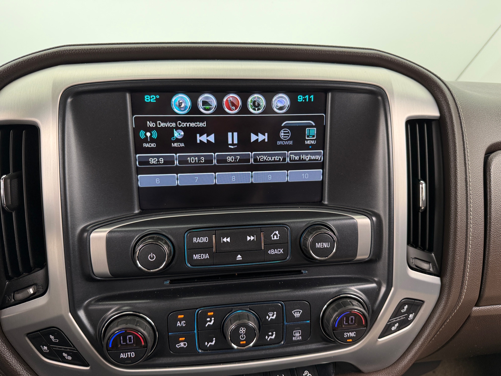 Thumbnail: 2017 GMC Sierra 1500 - 3