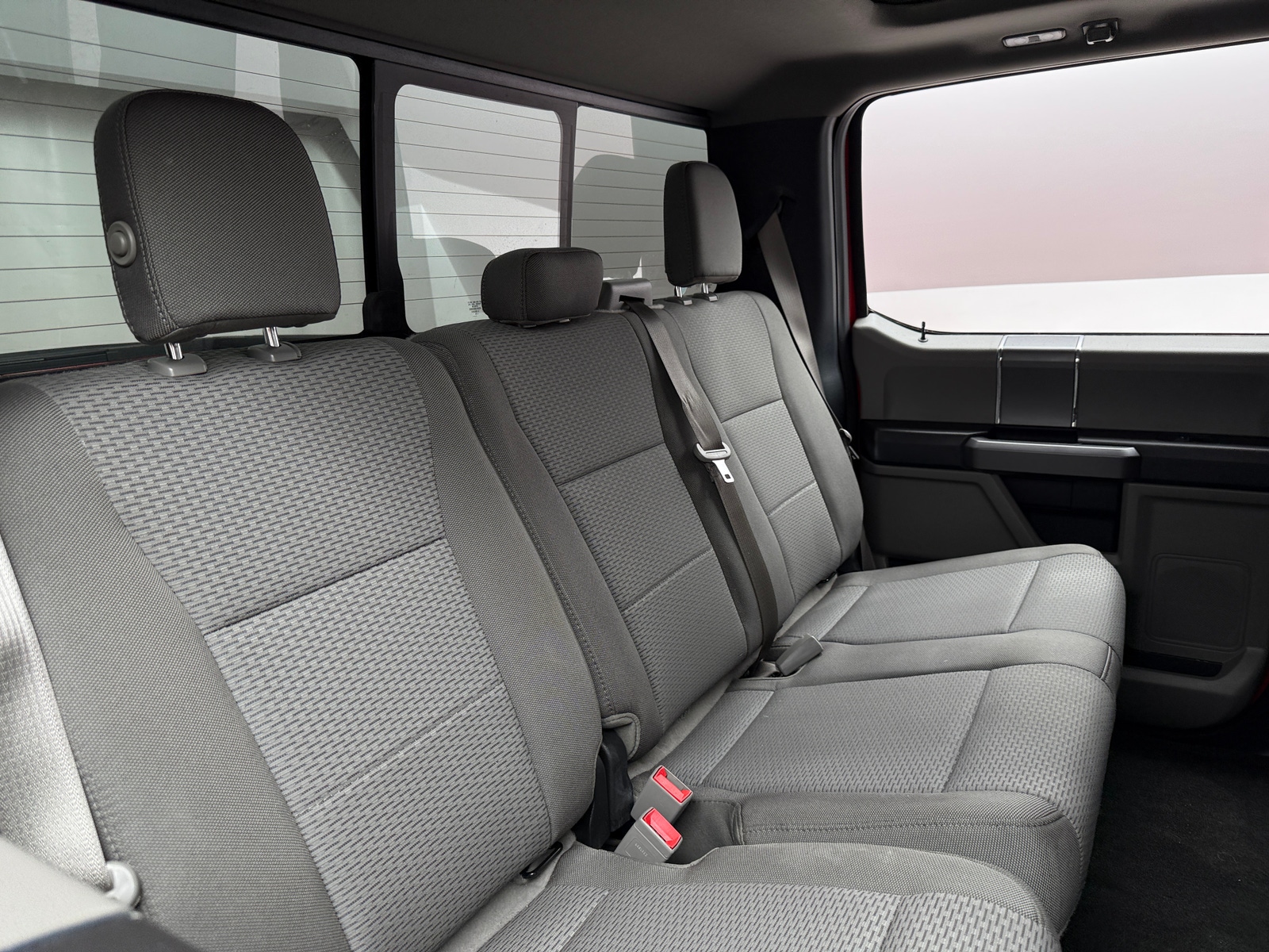 Thumbnail: 2019 Ford Econoline - 6