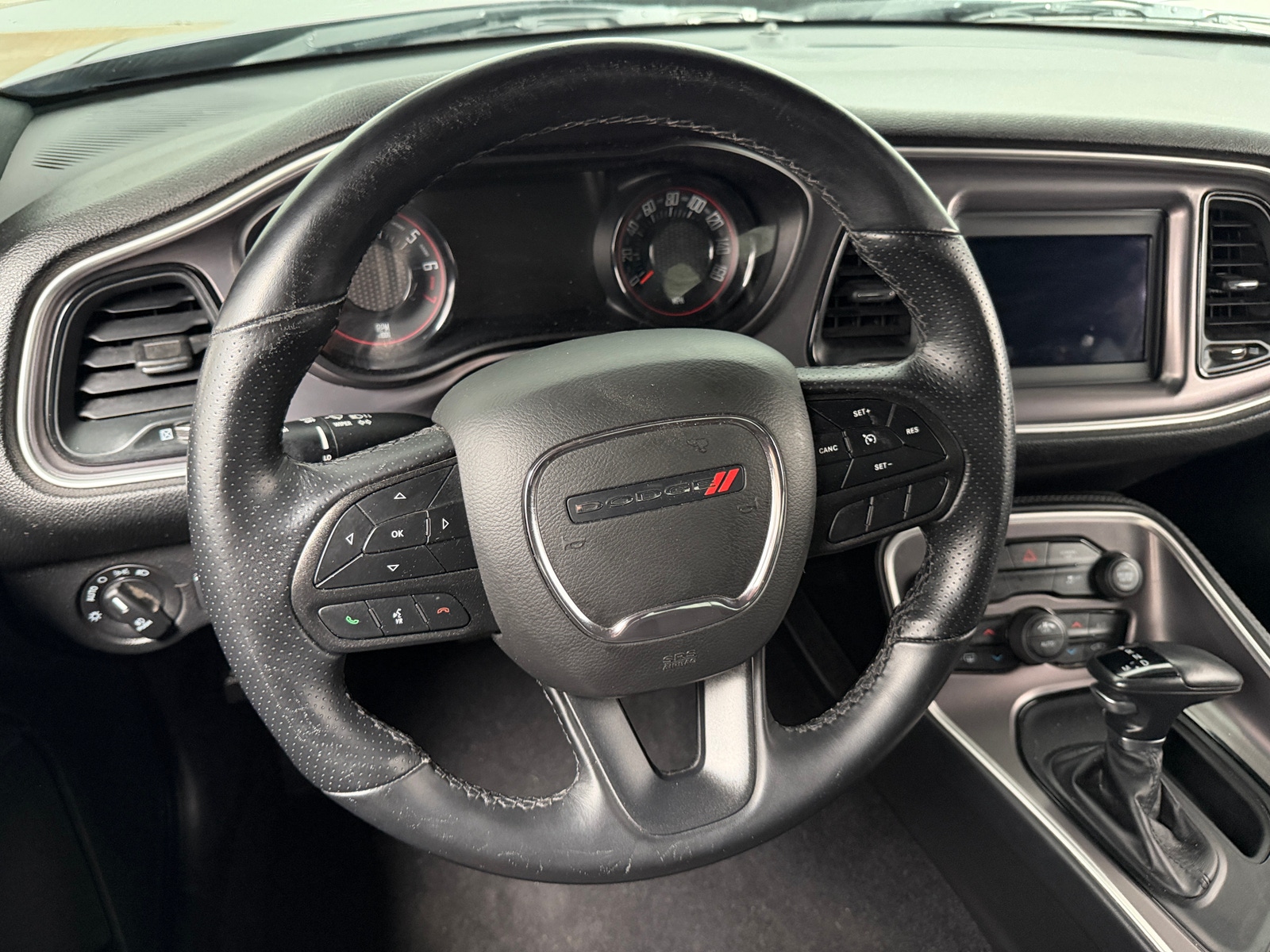 Thumbnail: 2022 Dodge Challenger - 4